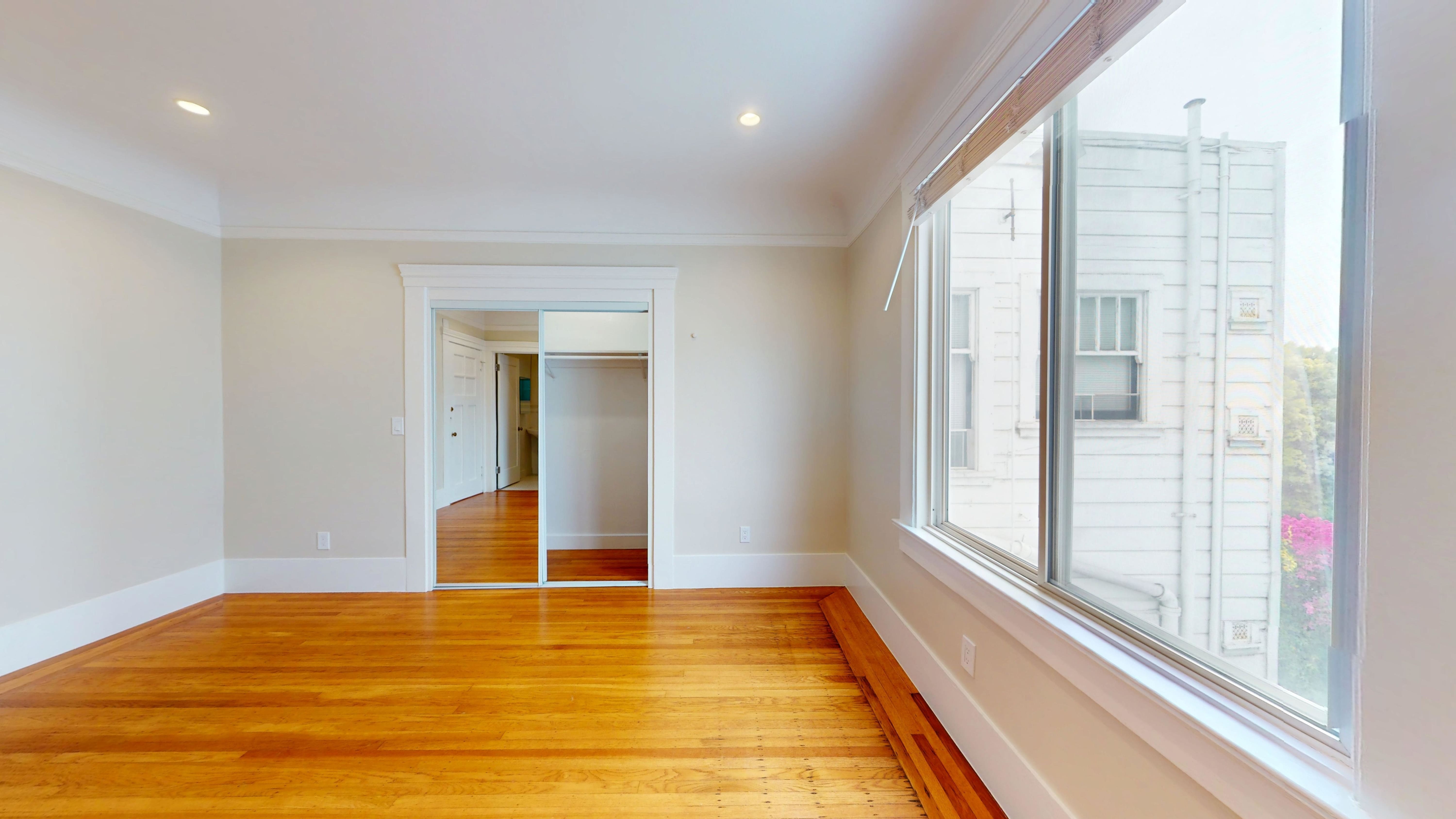 747 Ellis Apartments – photo 4