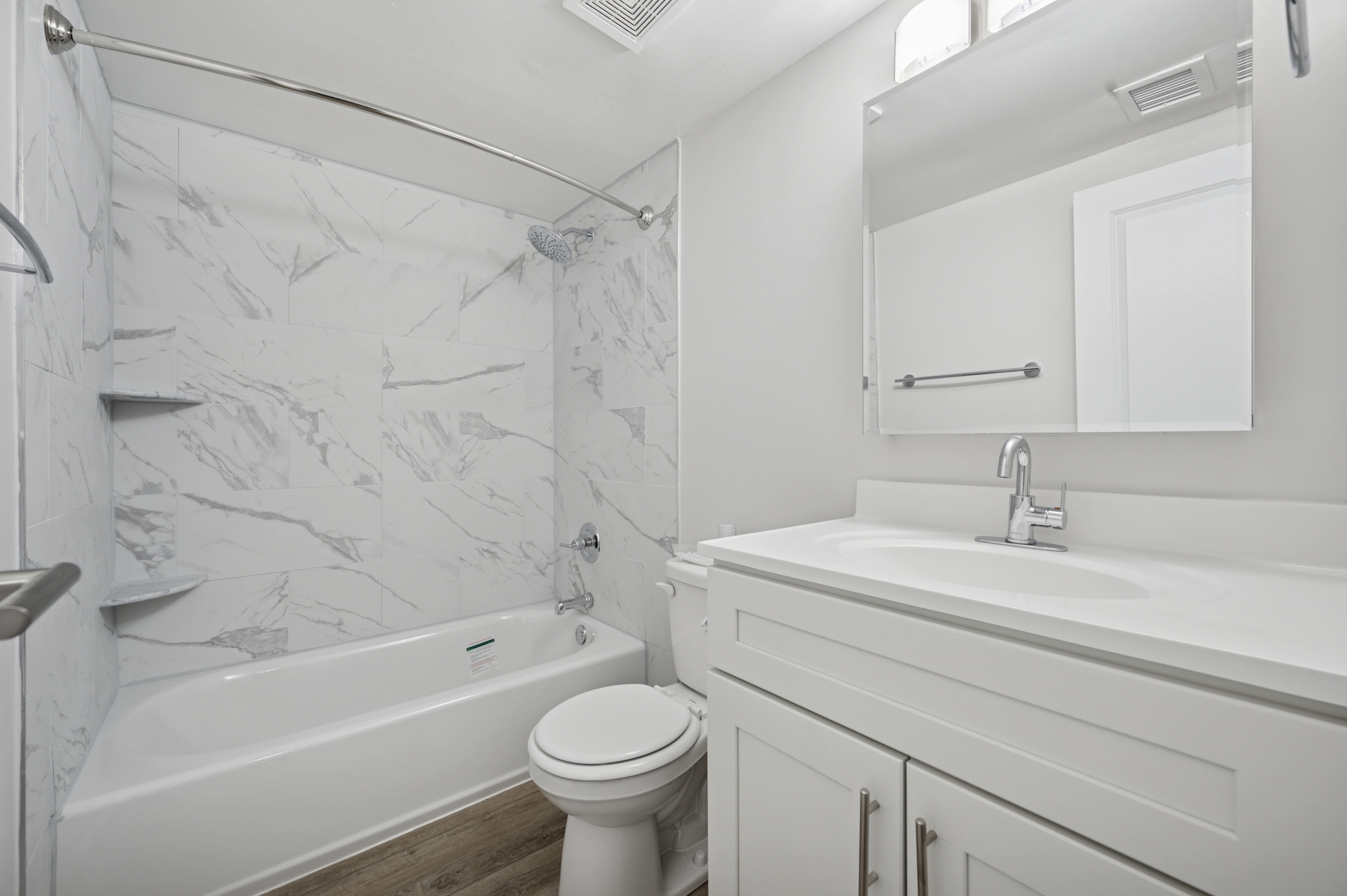 7400 Roosevelt – photo 3