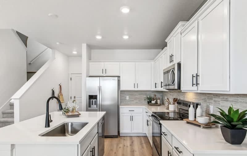 9813 Bahama St – photo 1