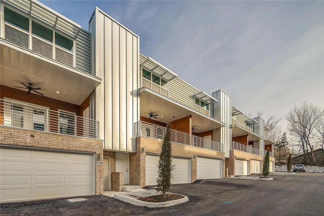 1345 N Hog Trough Drive – photo 2