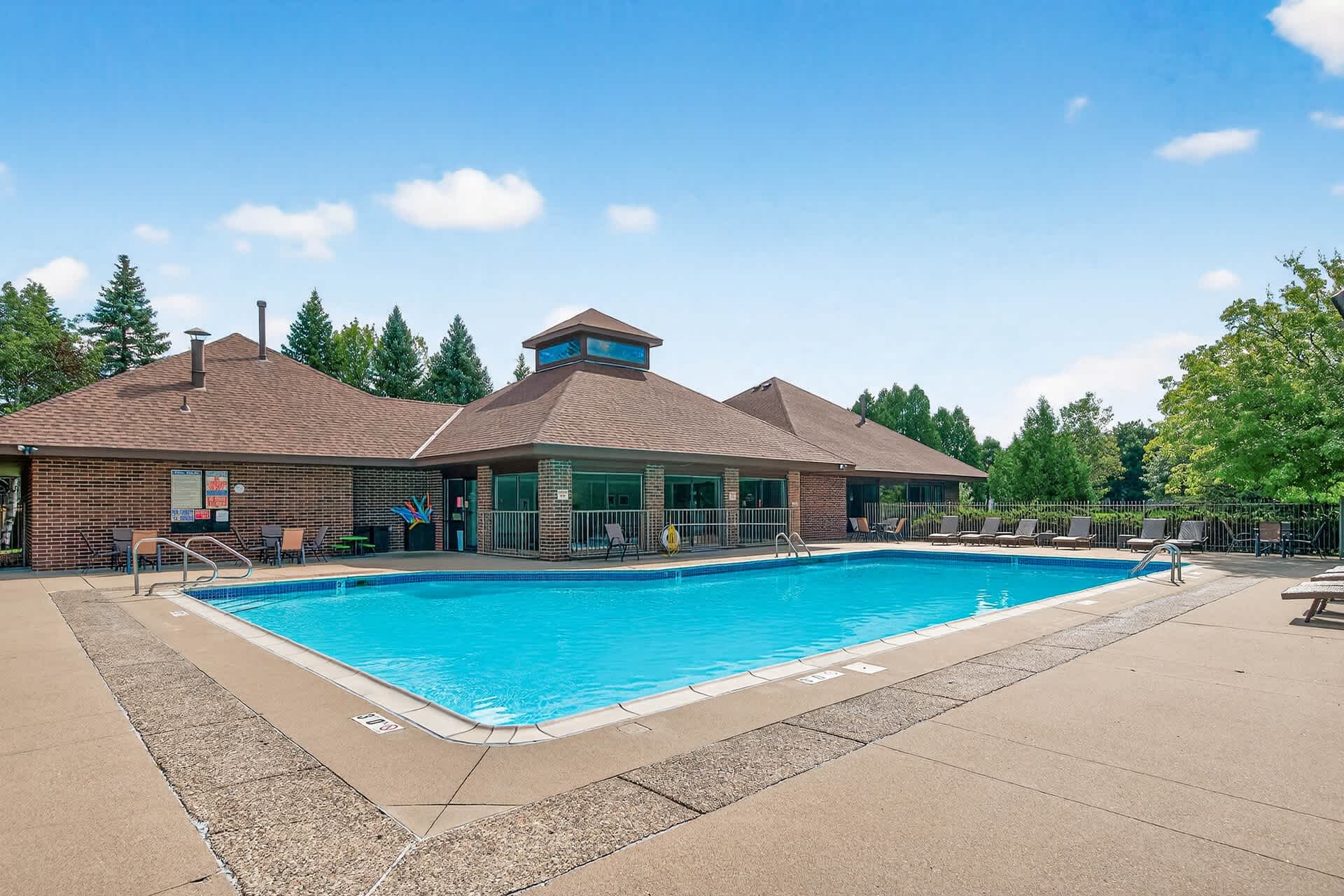 Oak Pointe Apartments – photo 3