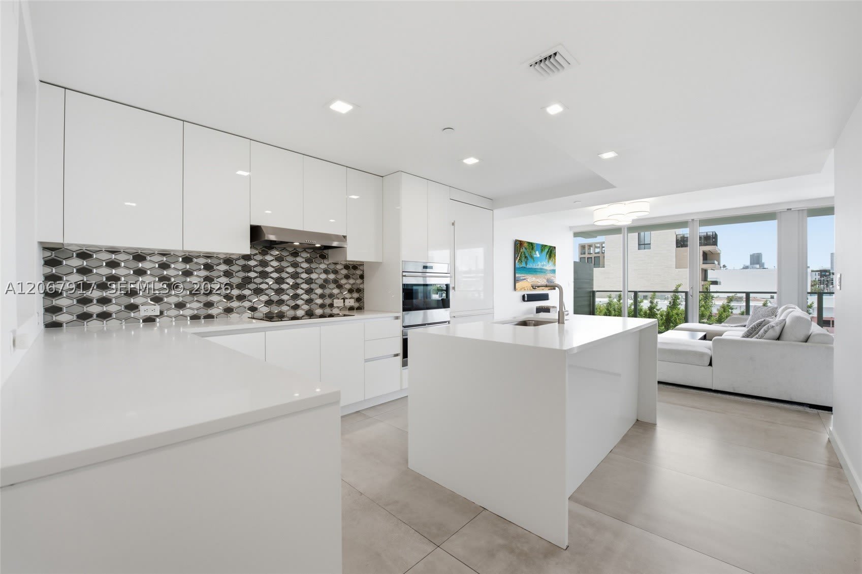 1201 20th St – photo 2