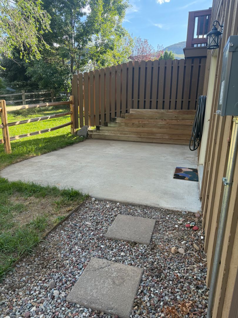 1 Bedroom 1 Bathroom in Park East Glenwood Springs – photo 3