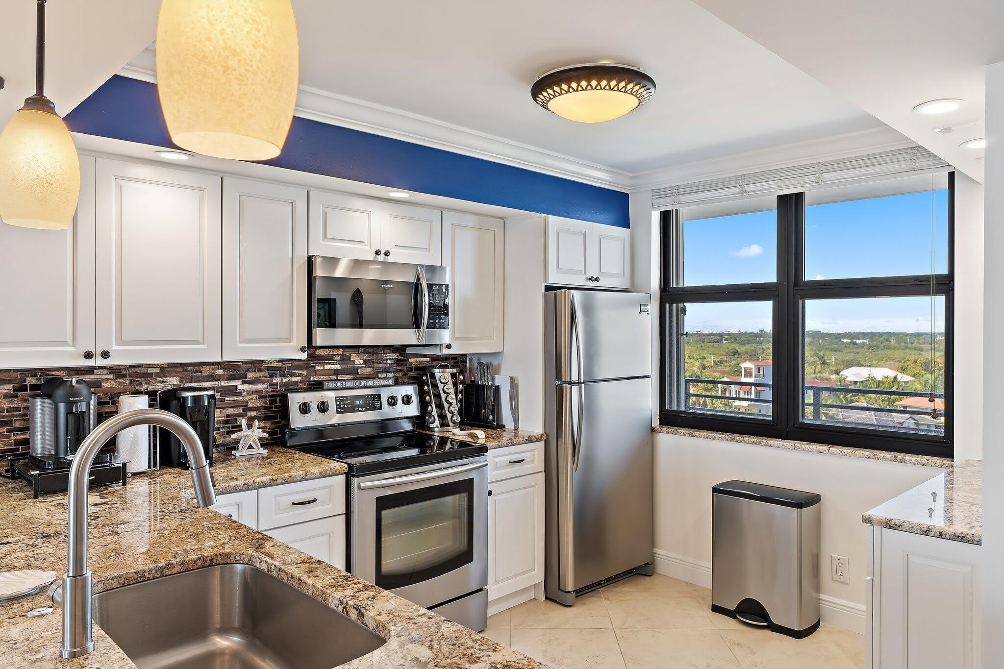 840 Ocean Drive – photo 4