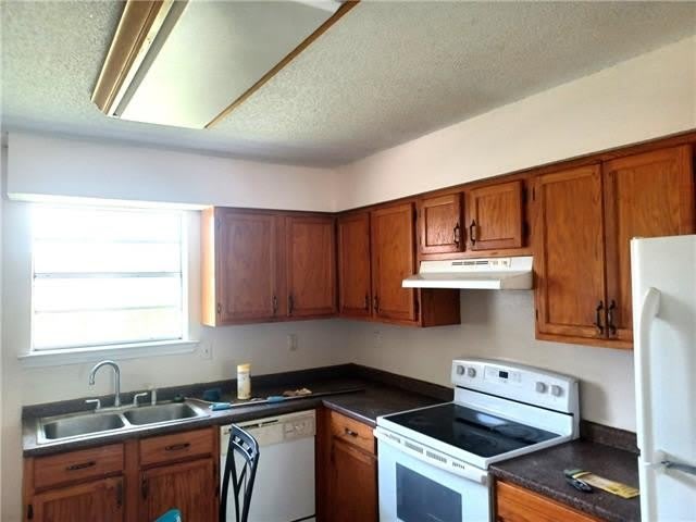 19425 SLEMMER Road – photo 3