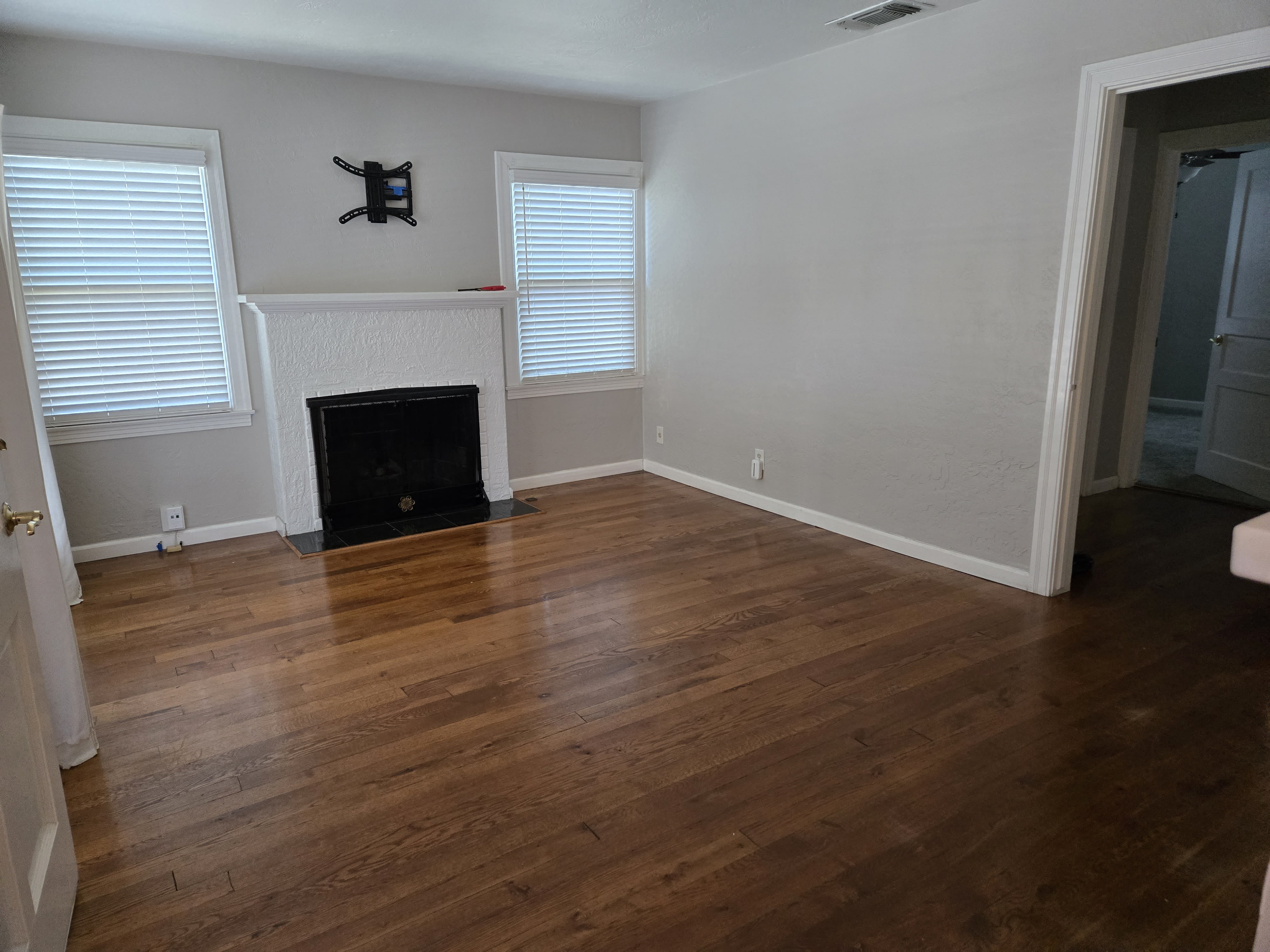 1732 Virginia Avenue – photo 4