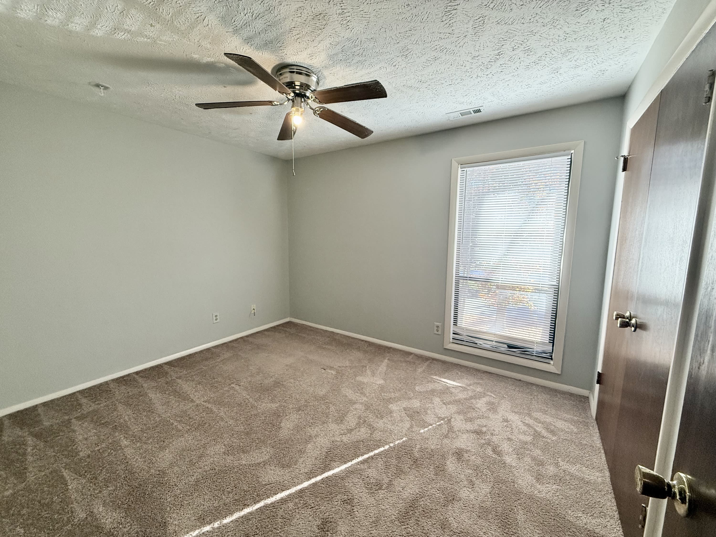 1808 5 Tryon Drive 1 – photo 3