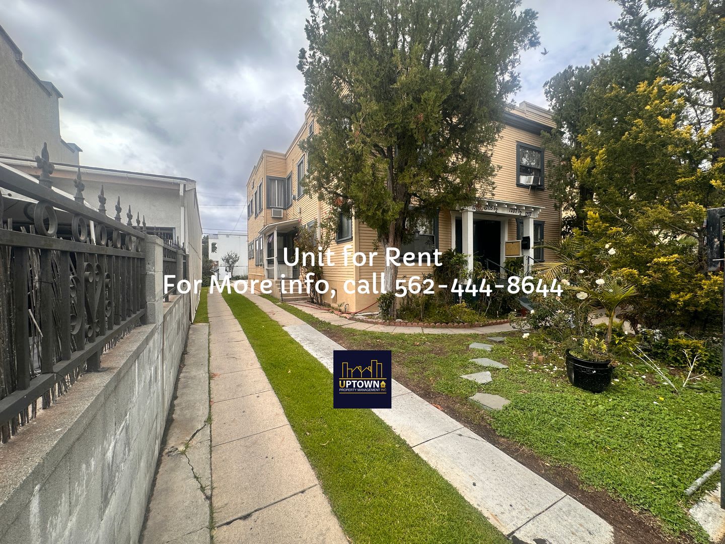 2 Bedrooms 1 Bath West Hollywood – photo 3