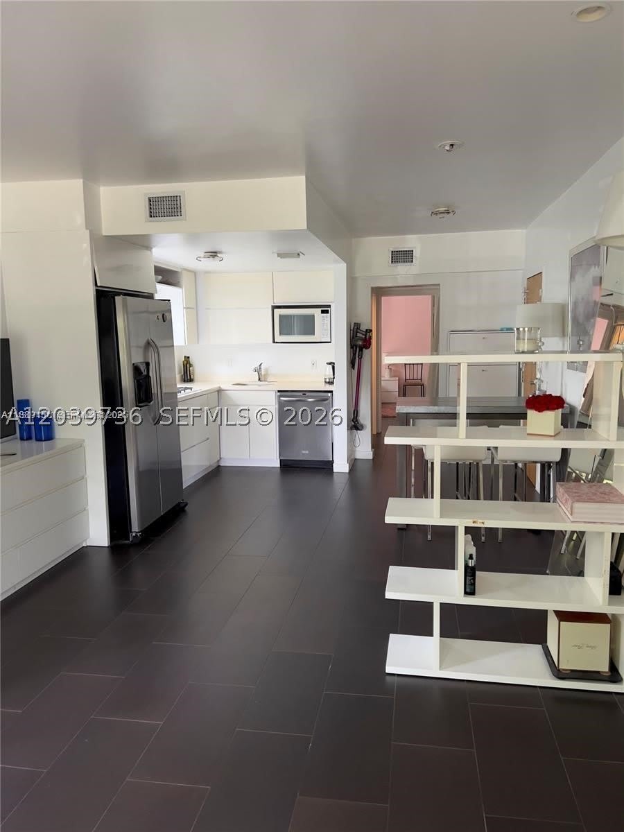 920 Euclid Ave – photo 2