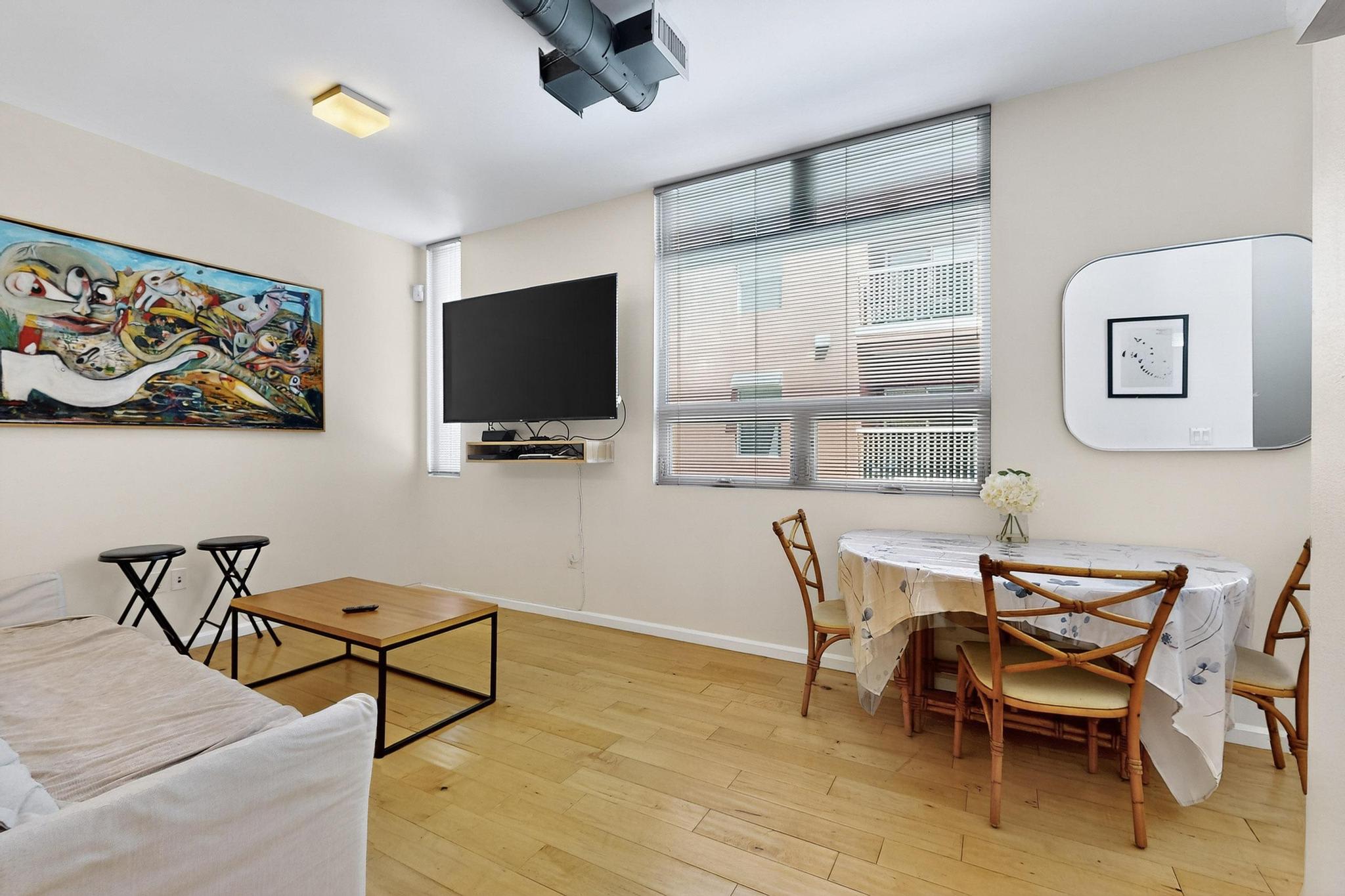 343 Platinum St SW – photo 5