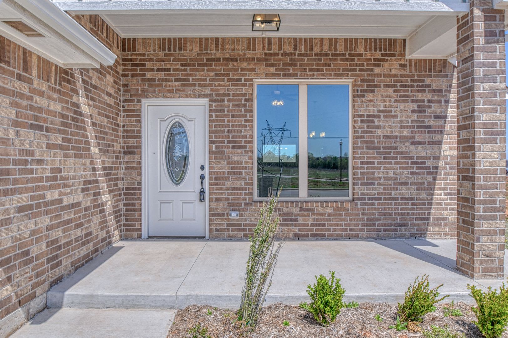 Move In Special: August Rent Free! – photo 3