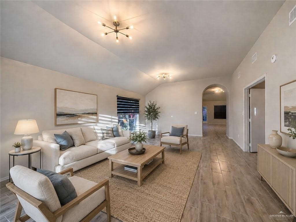 3406 Santa Inez Street – photo 3