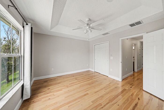8106 Silent Creek Drive – photo 4