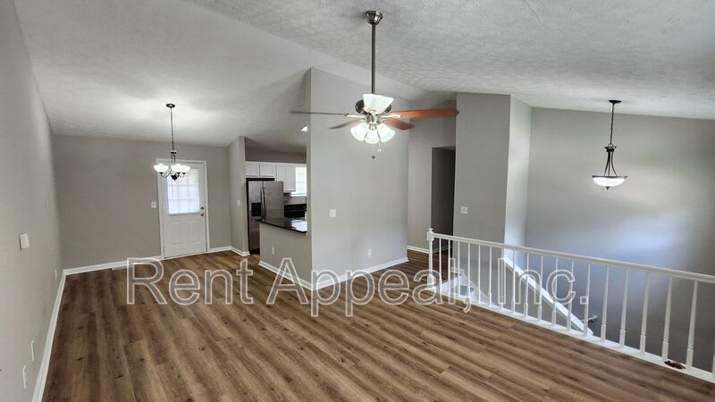 2305 Wilkins Cove – photo 4