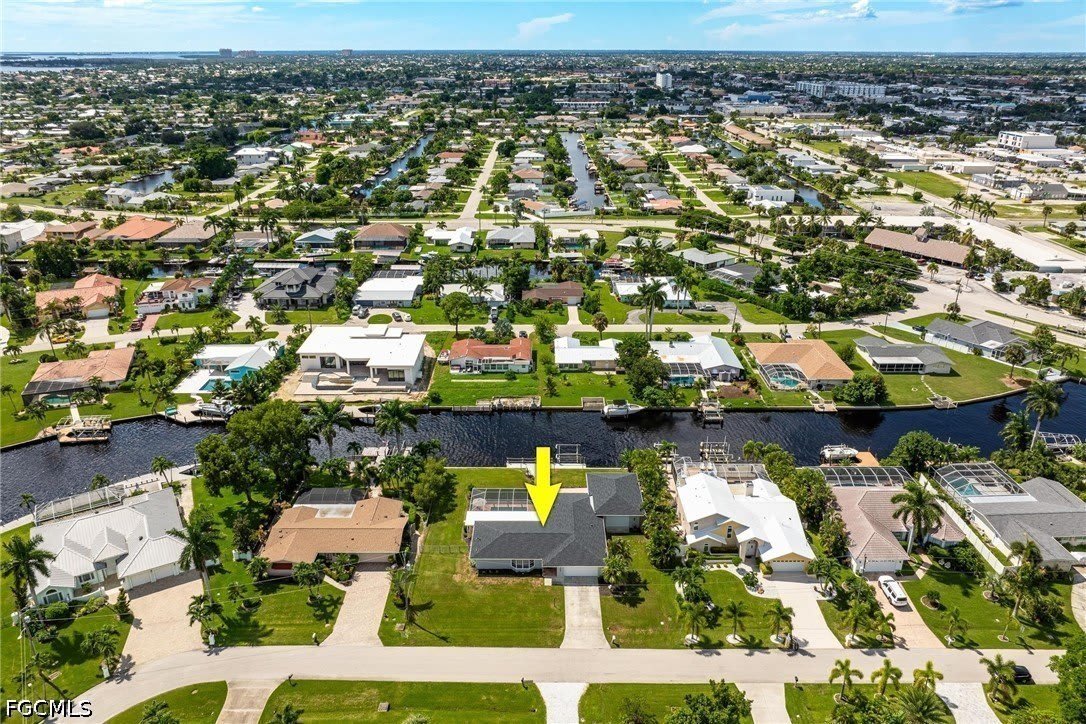 4930 Edith Esplanade – photo 2