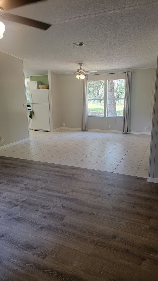5495 Joshua St – photo 3