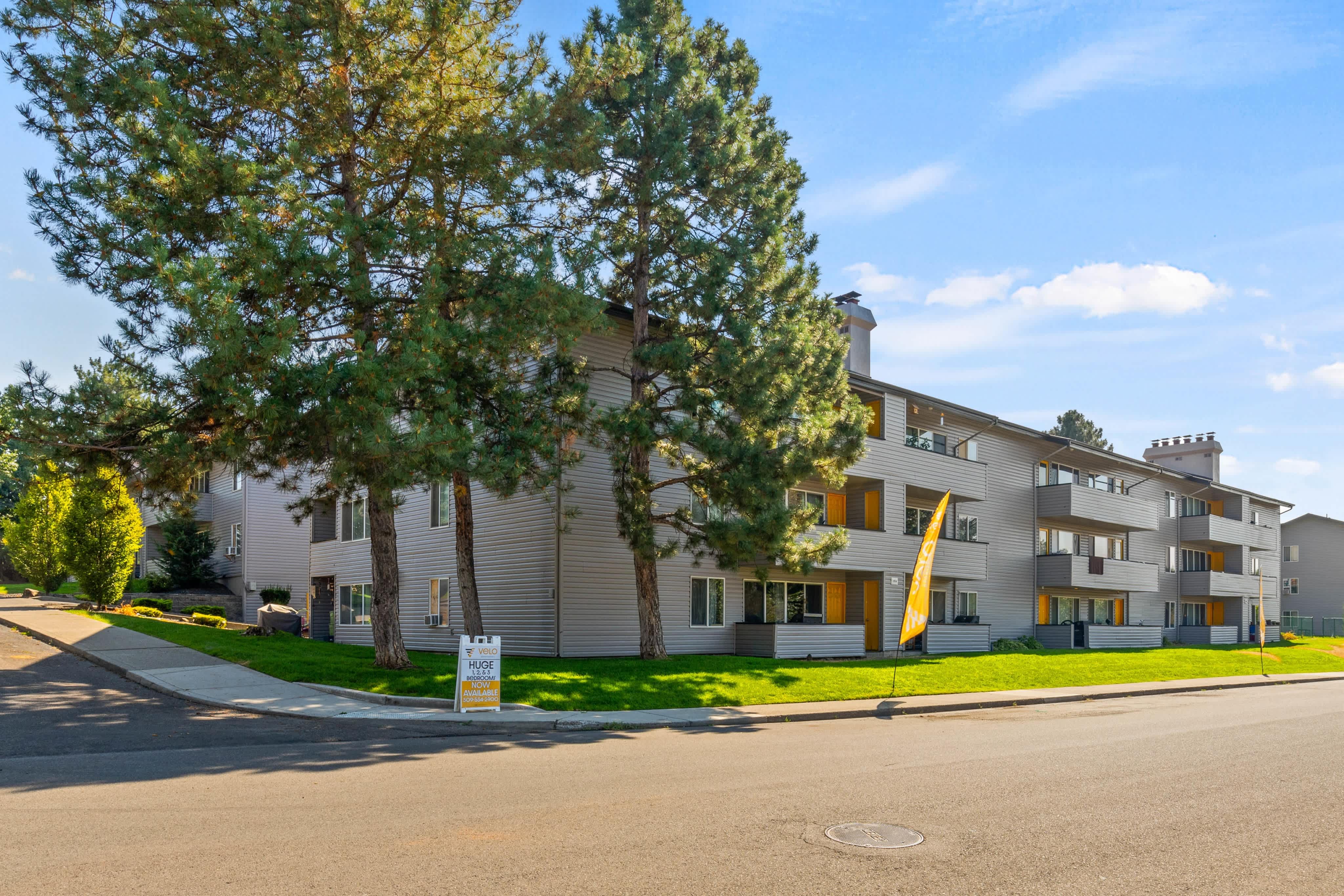 Velo Apartments – photo 1