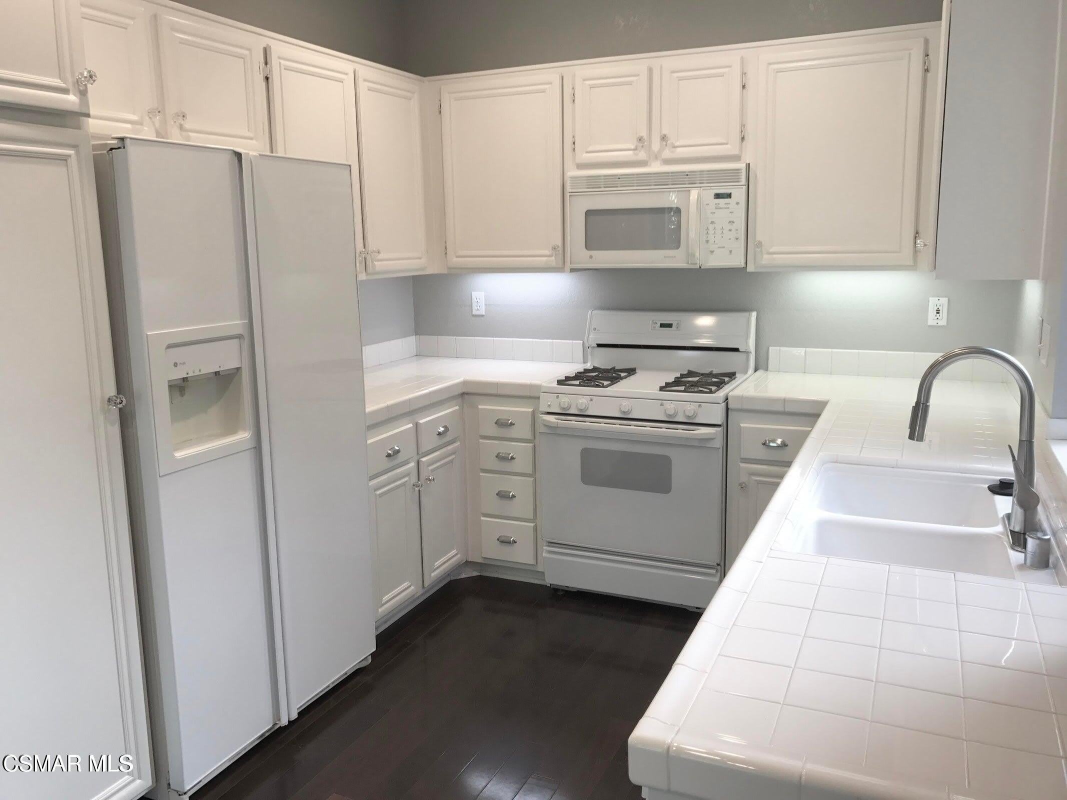 5569 Sienna Way – photo 4