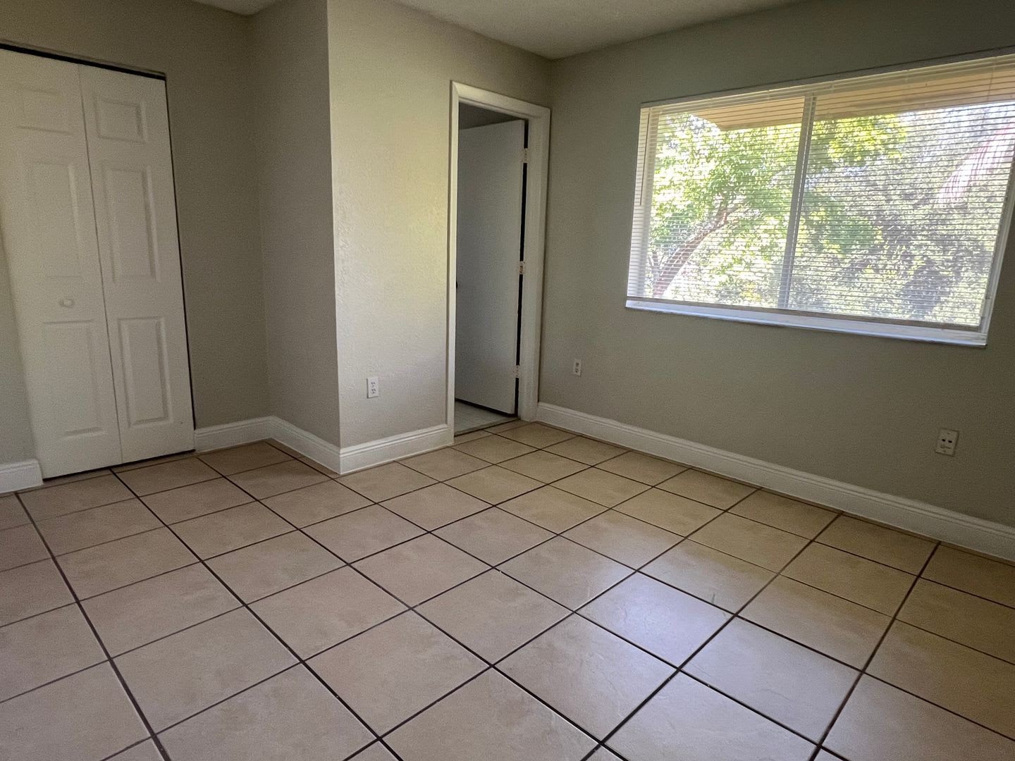 Discover Open Spaces Of The Park Luxurious 2 2 5 Townhouse Call For Specials – photo 5