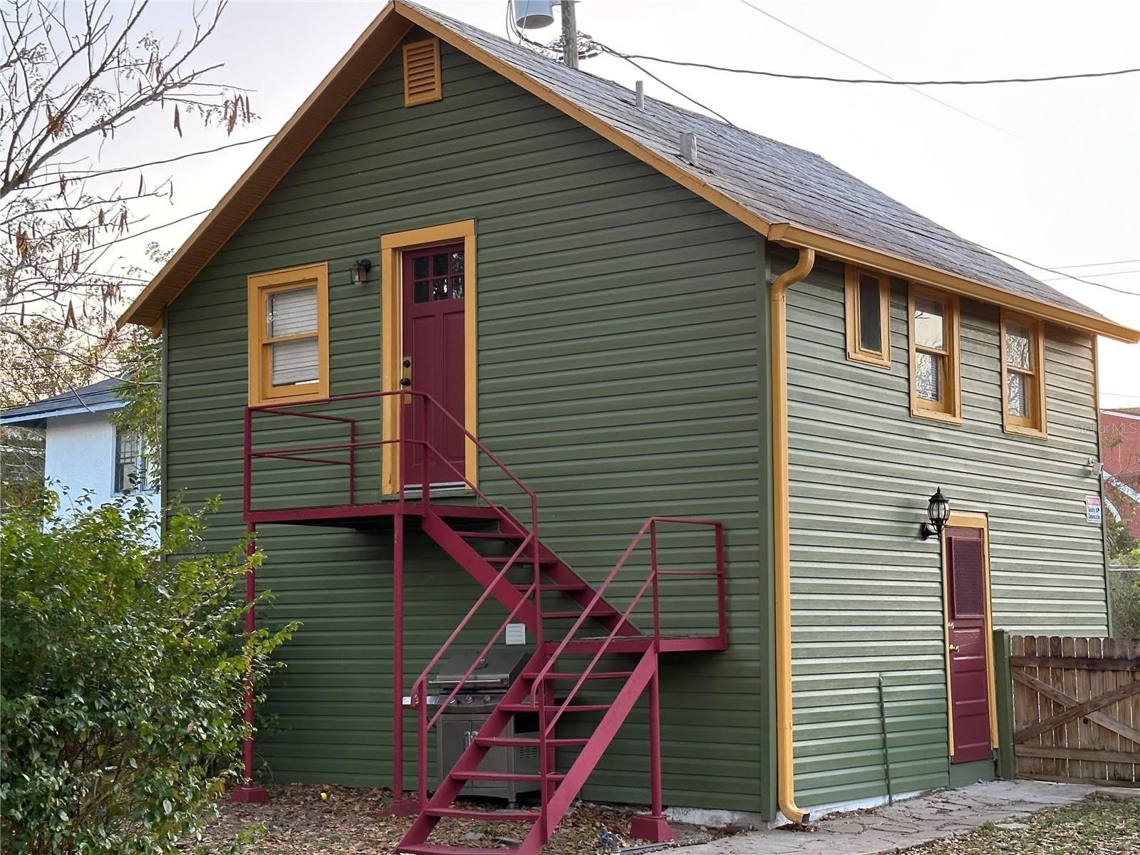 15 1/2 4TH Street N – photo 1