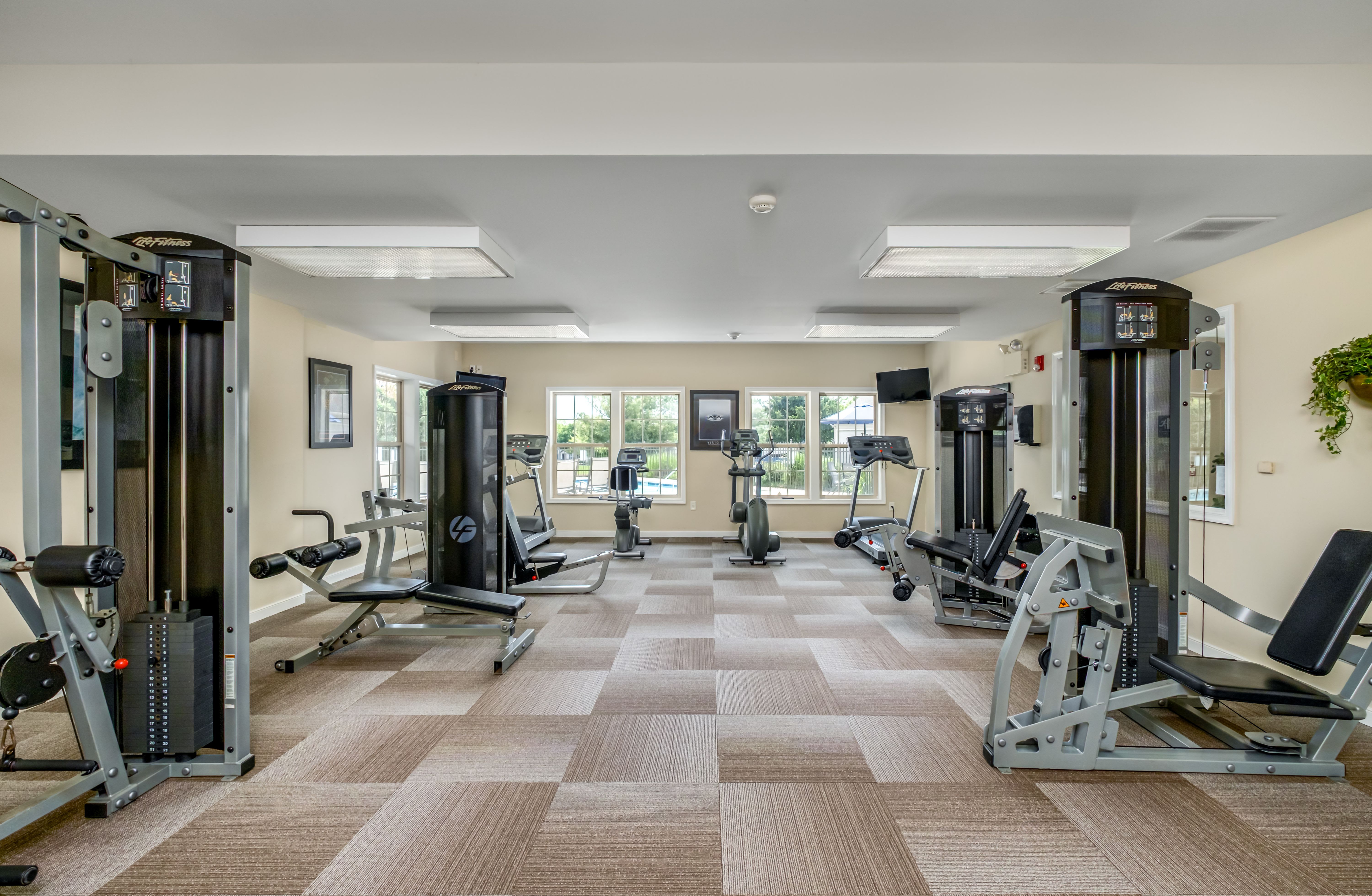 214 Landing Circle – photo 2