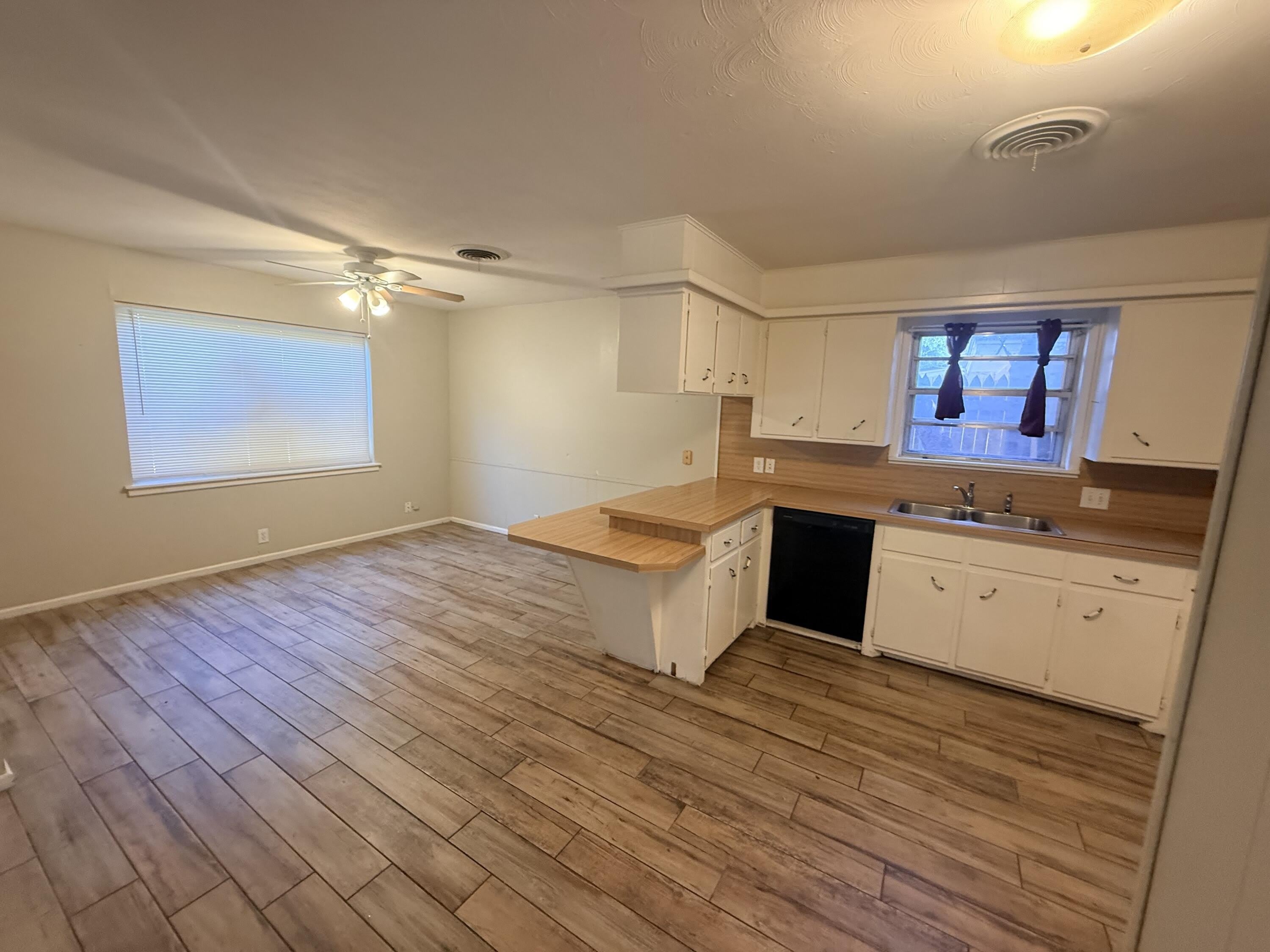 3018 68th Street – photo 3