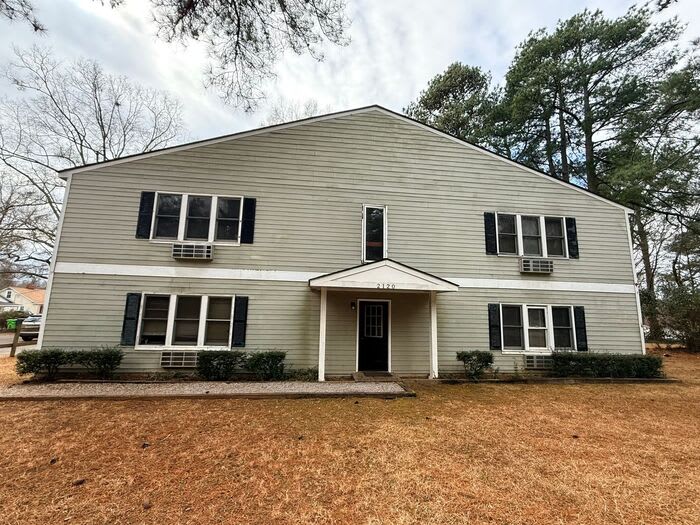 2120 Hawkins Street – photo 2