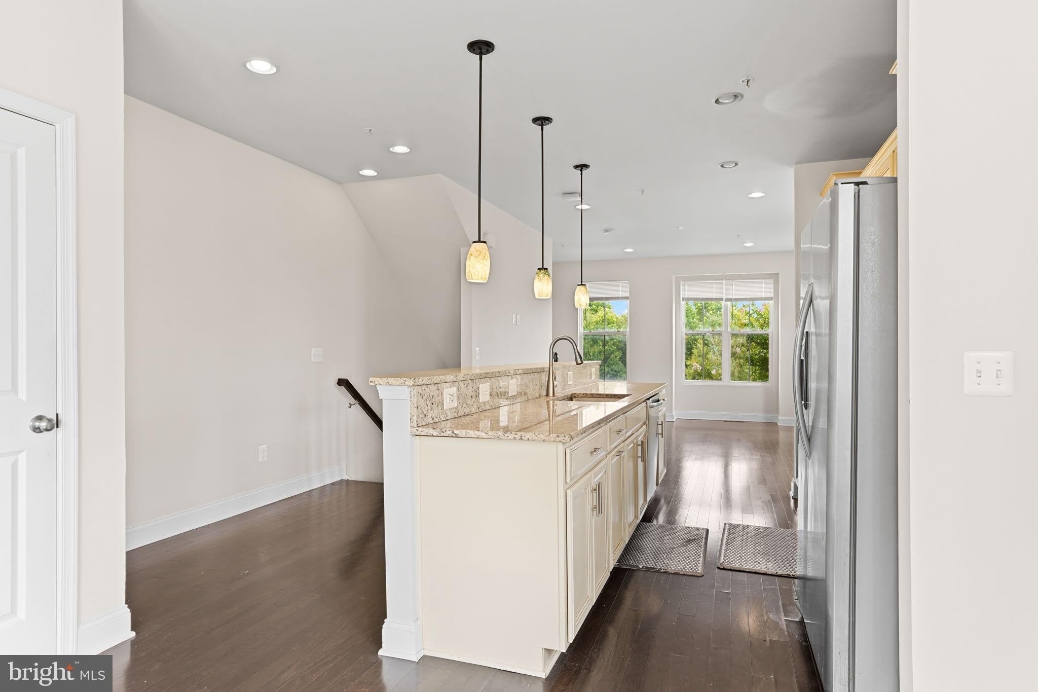 635 E CHURCH Street – photo 5