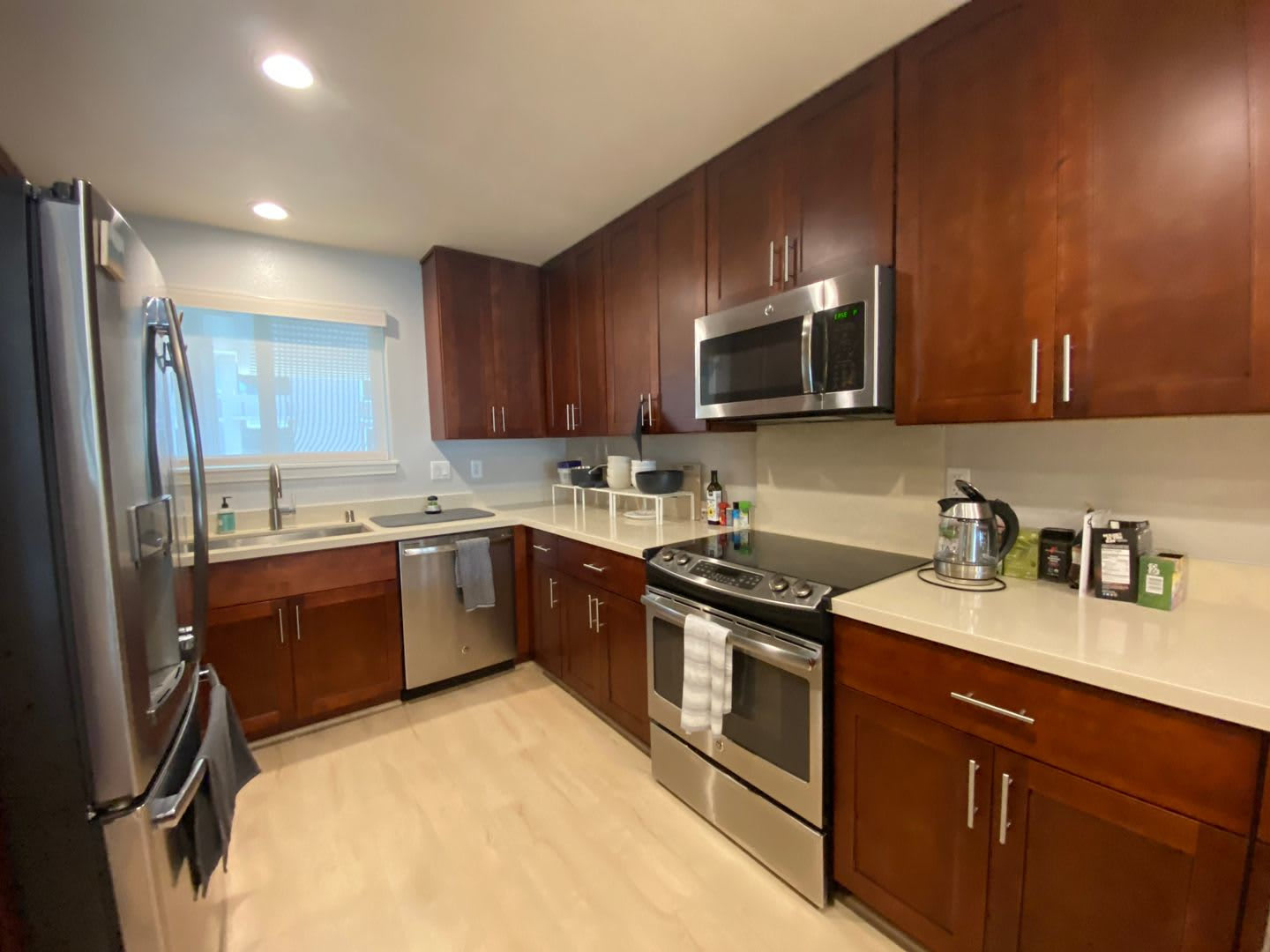 For Rent – photo 3