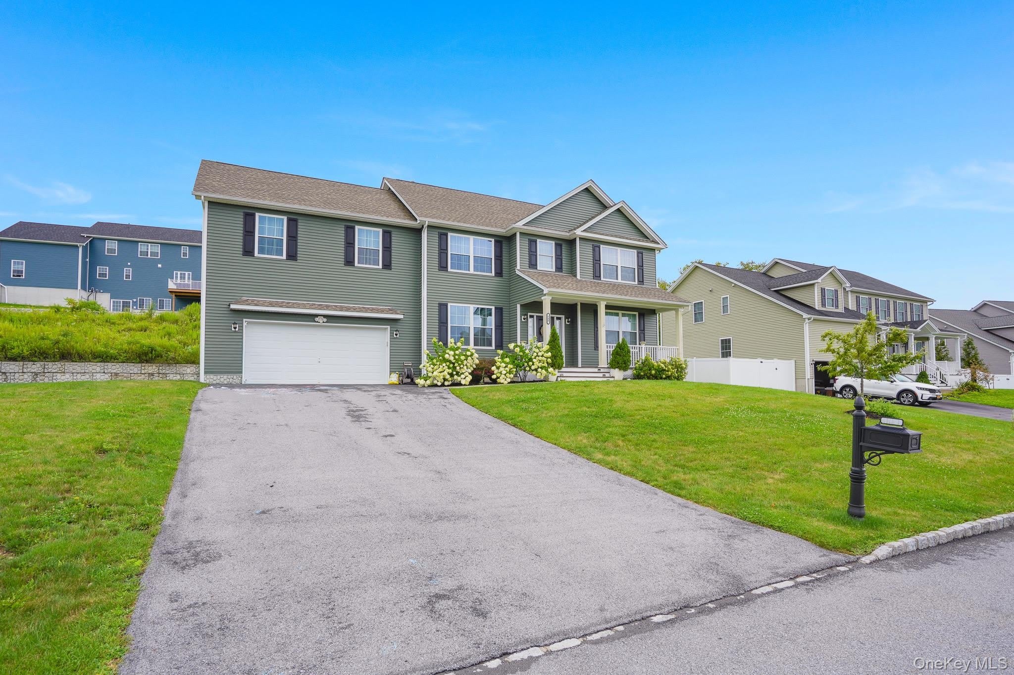 149 Stratford Drive – photo 2