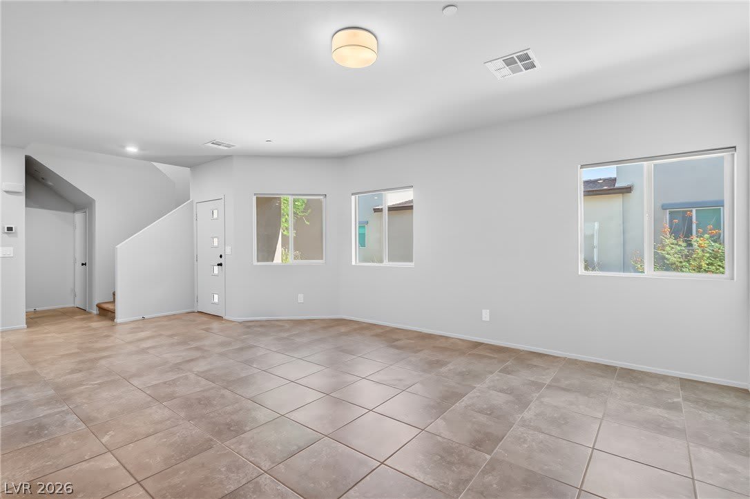7476 Onyx Star Street – photo 3