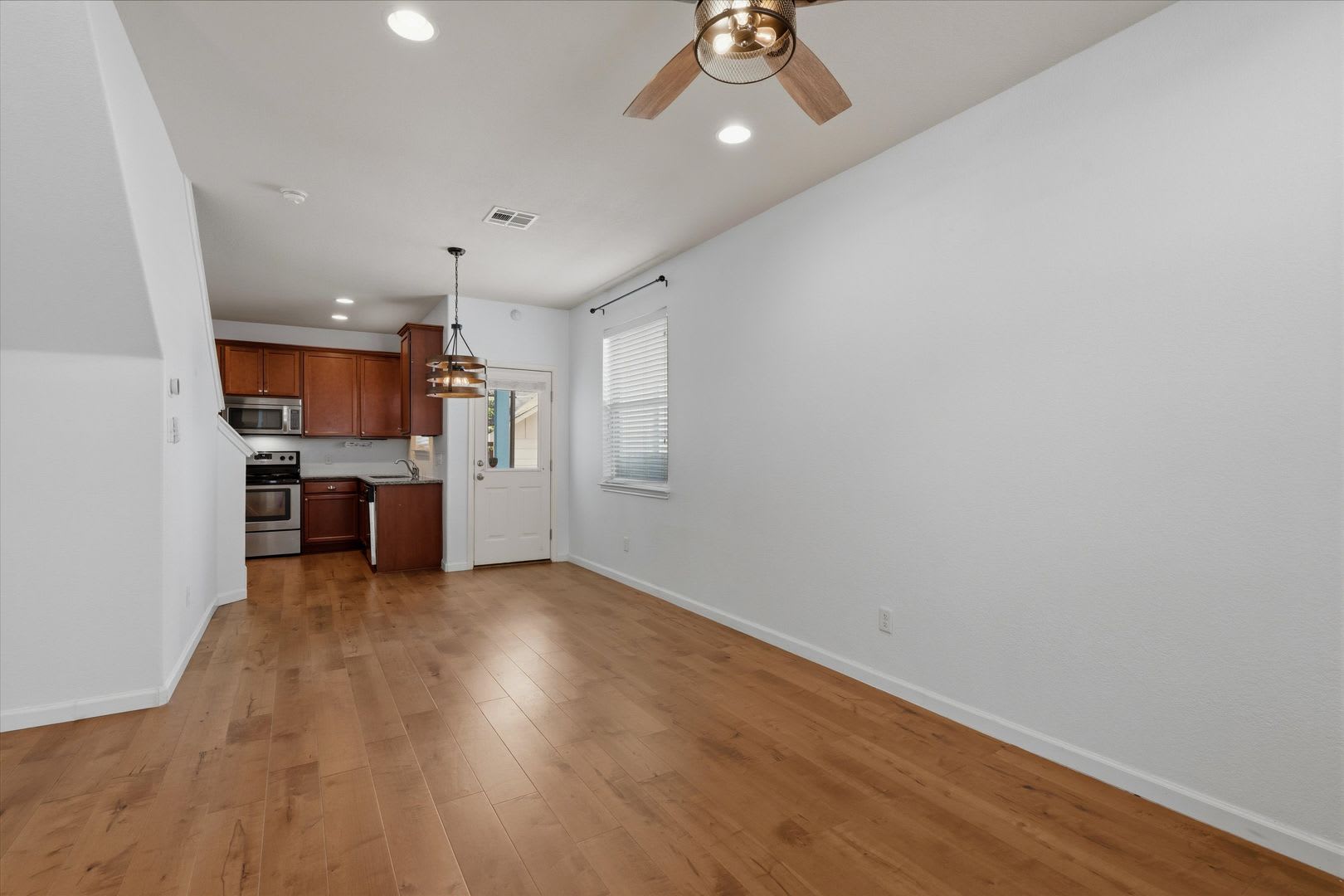 5908 Red Bud Ridge Lane, Austin, TX 78744 – photo 5