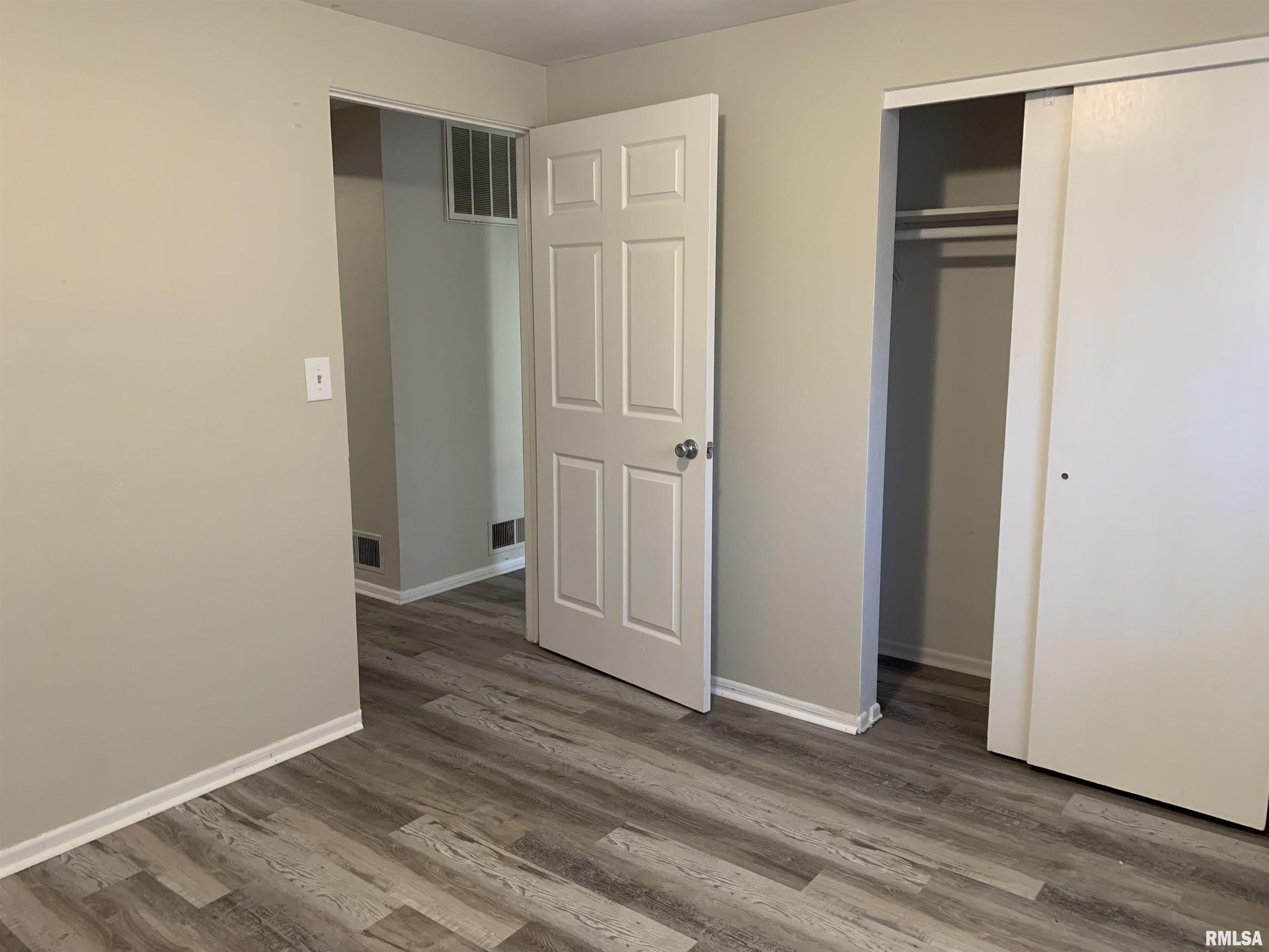 1301 N 10TH Street – photo 2