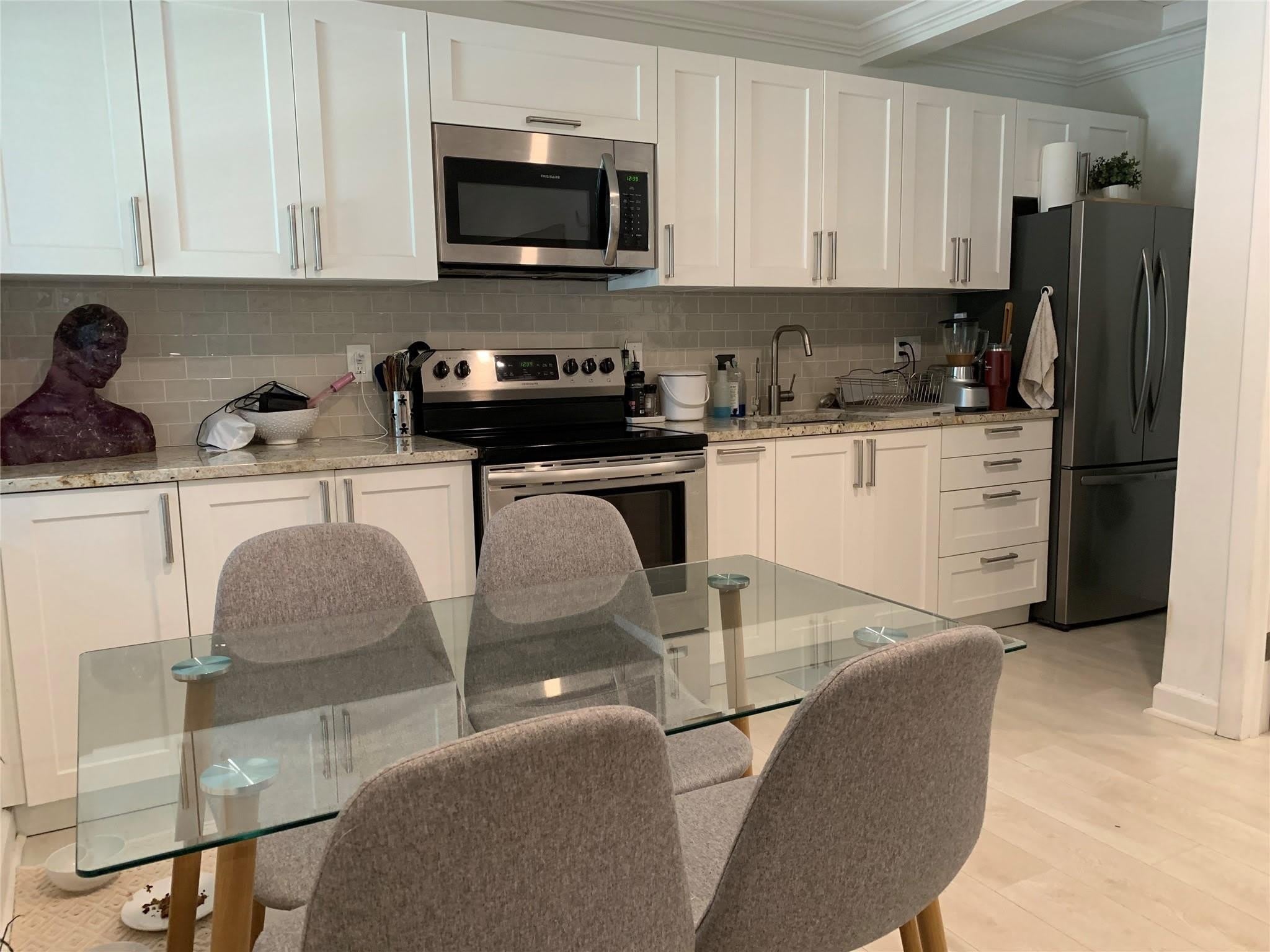 801 SW 10th Street – photo 4