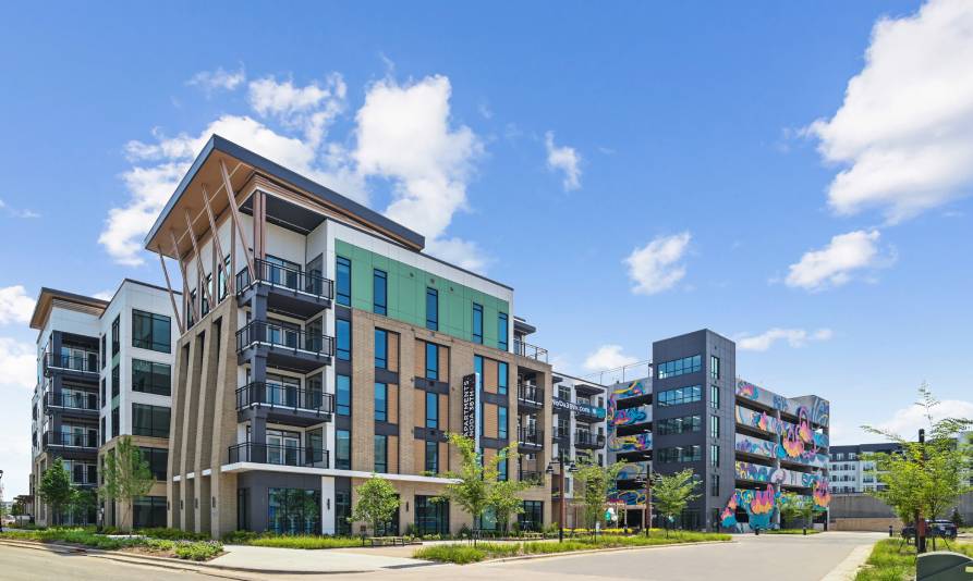 Link Apartments® NoDa 36th – photo 1