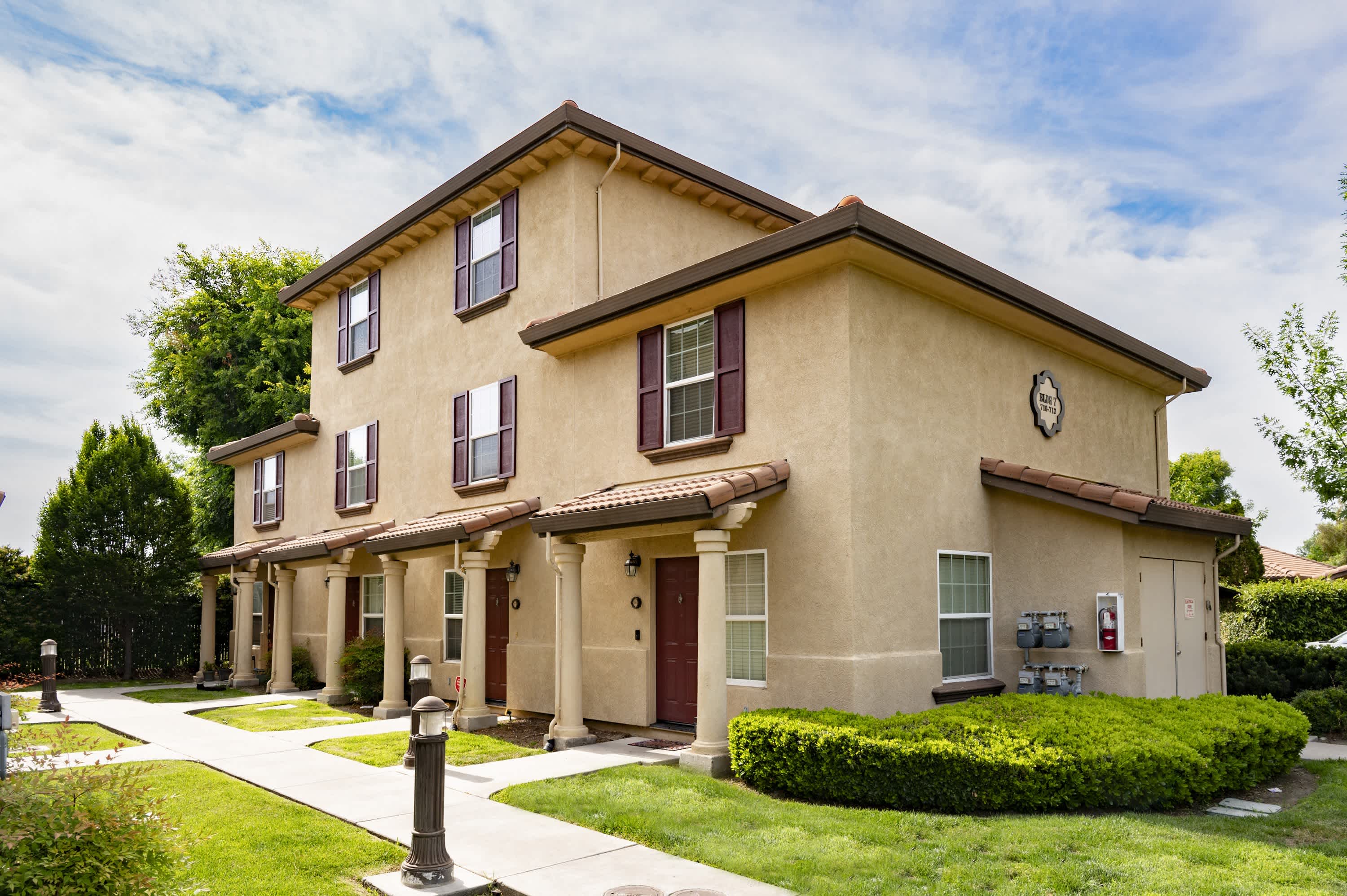 Tuscana Townhomes – photo 3