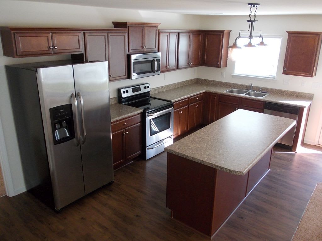 COMING SOON!!! Larger 2 story, 4 bedroom + Loft home in NW Charlotte – photo 5