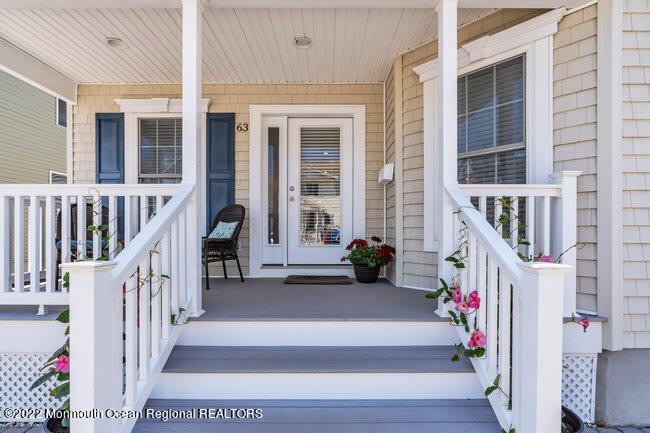 63 Fort Avenue – photo 3