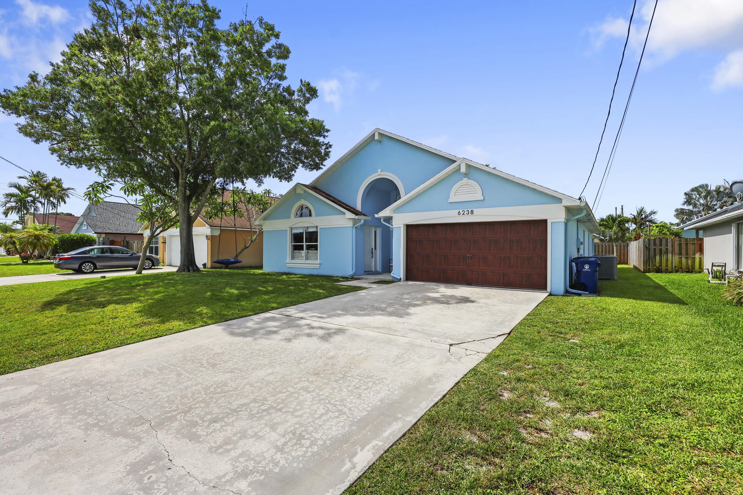 6238 Pompano Street – photo 3