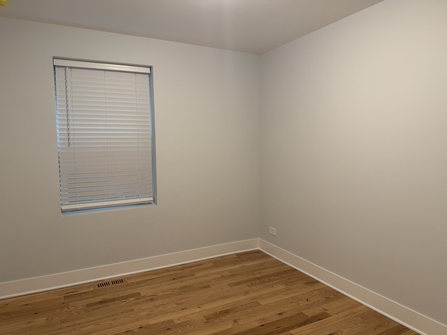 1014 S Humphrey Avenue S – photo 4
