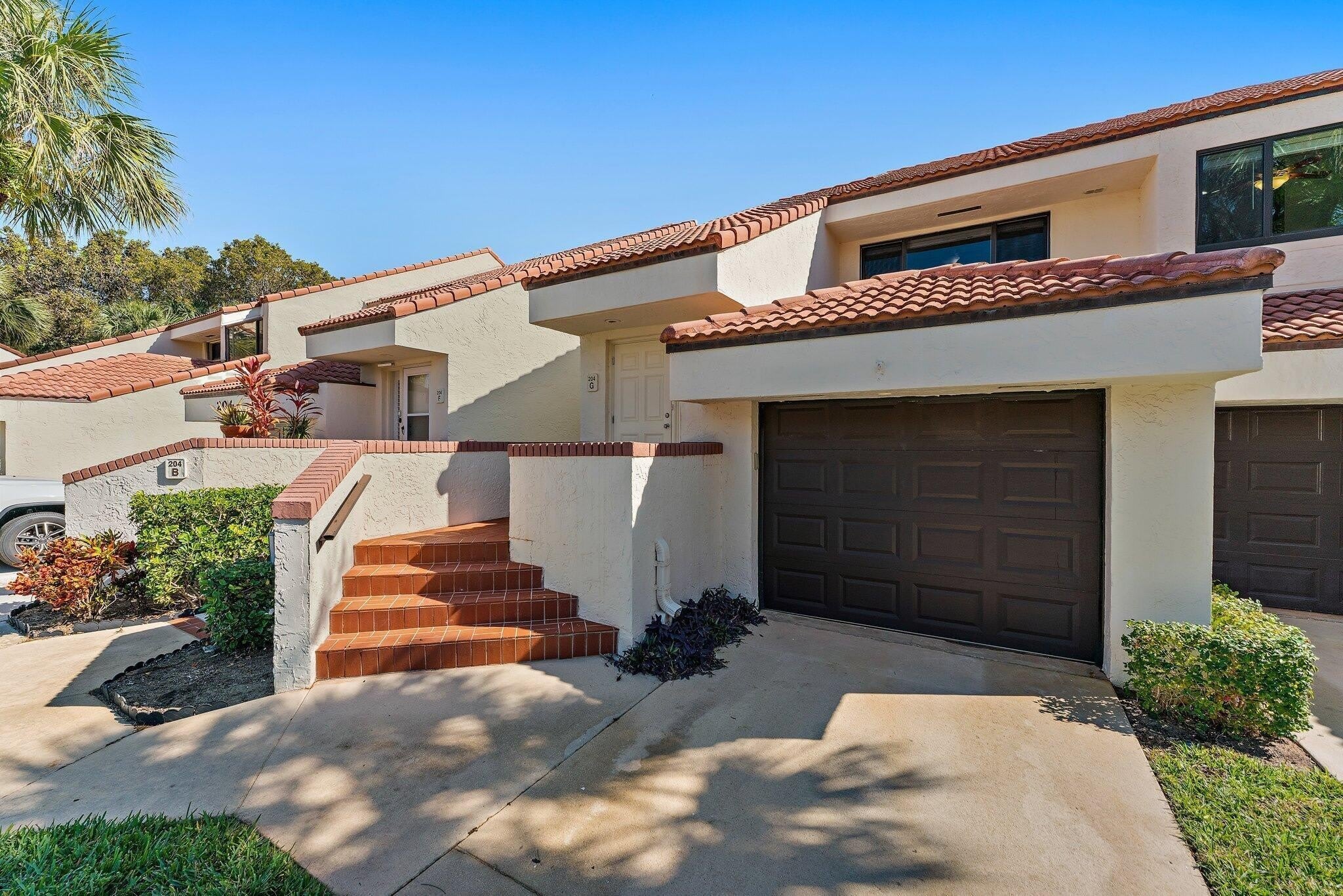 204 Sea Oats Drive – photo 2