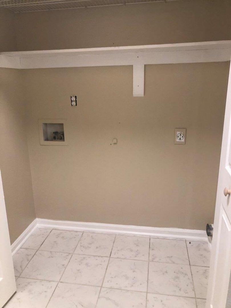 820 E. Willow Point Place, Newport News – photo 2