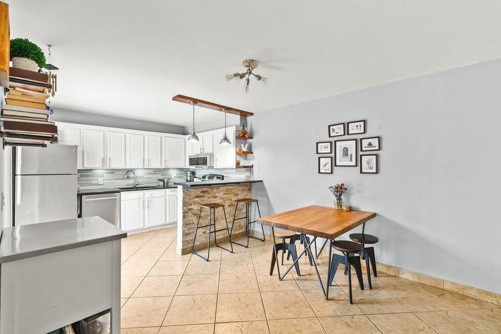 29 Lake Arbor Drive – photo 4