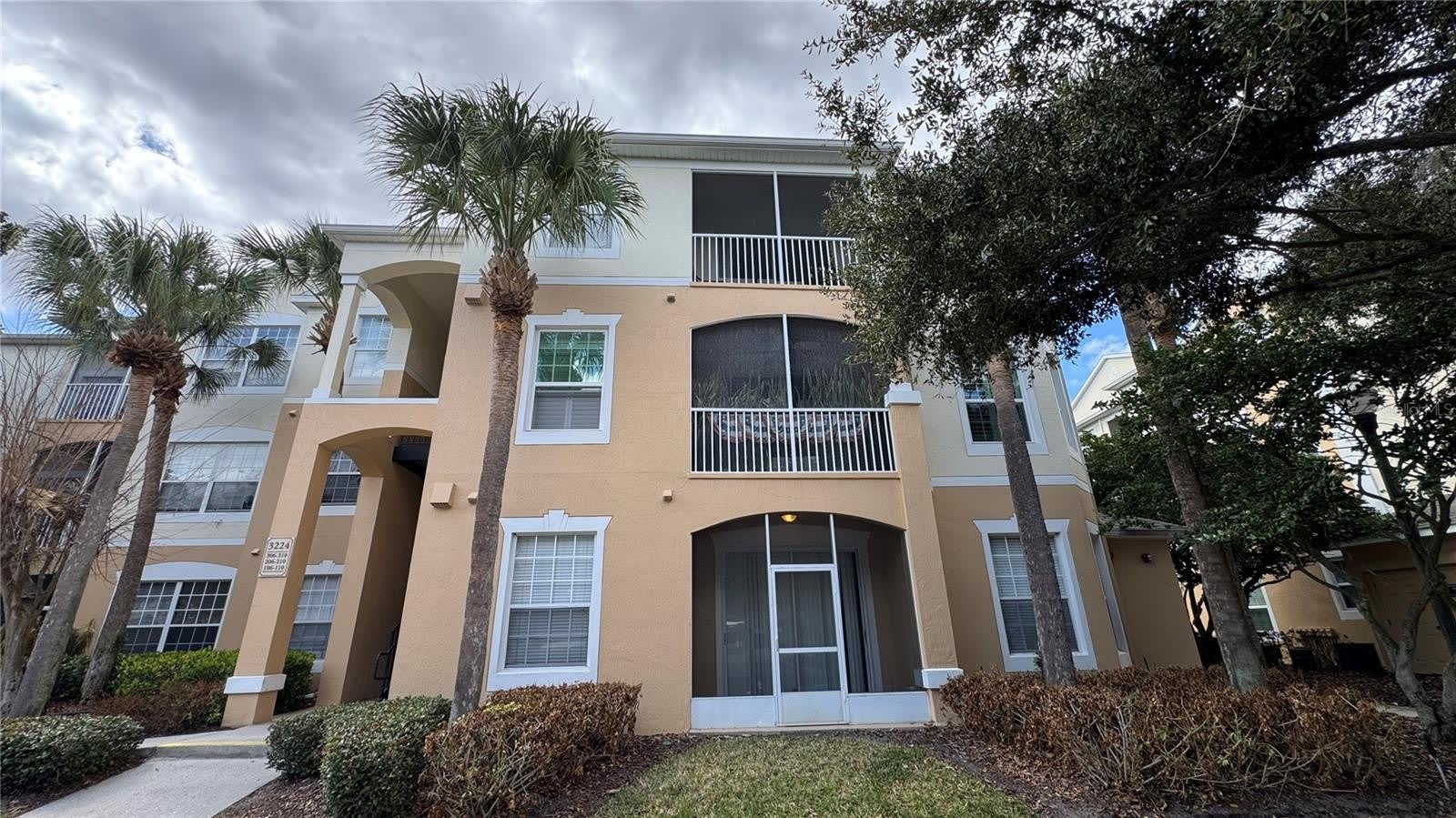 3224 DANTE Drive – photo 1