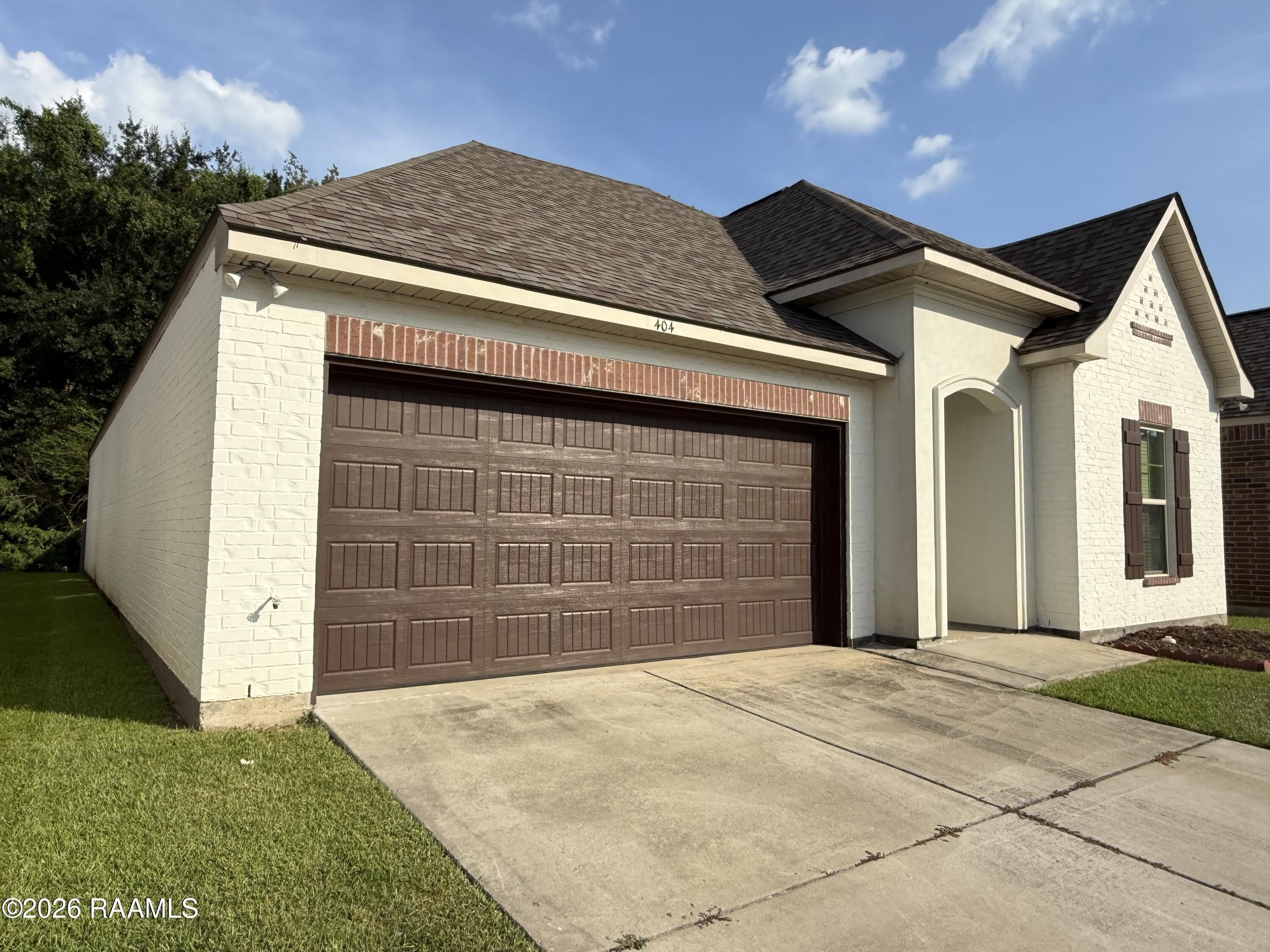 404 Sparrowhawk Street – photo 3