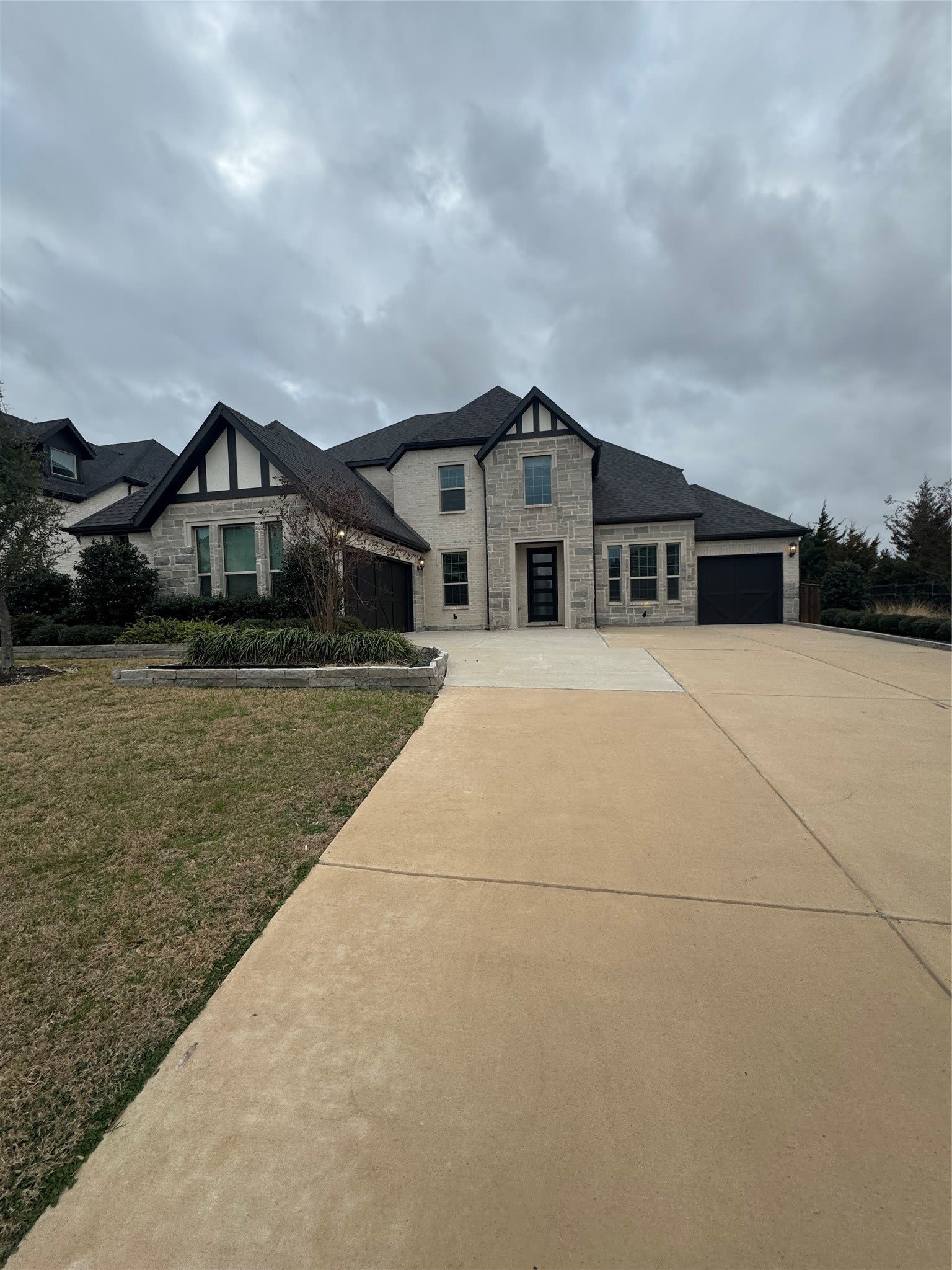 1520 Winchester Drive – photo 4