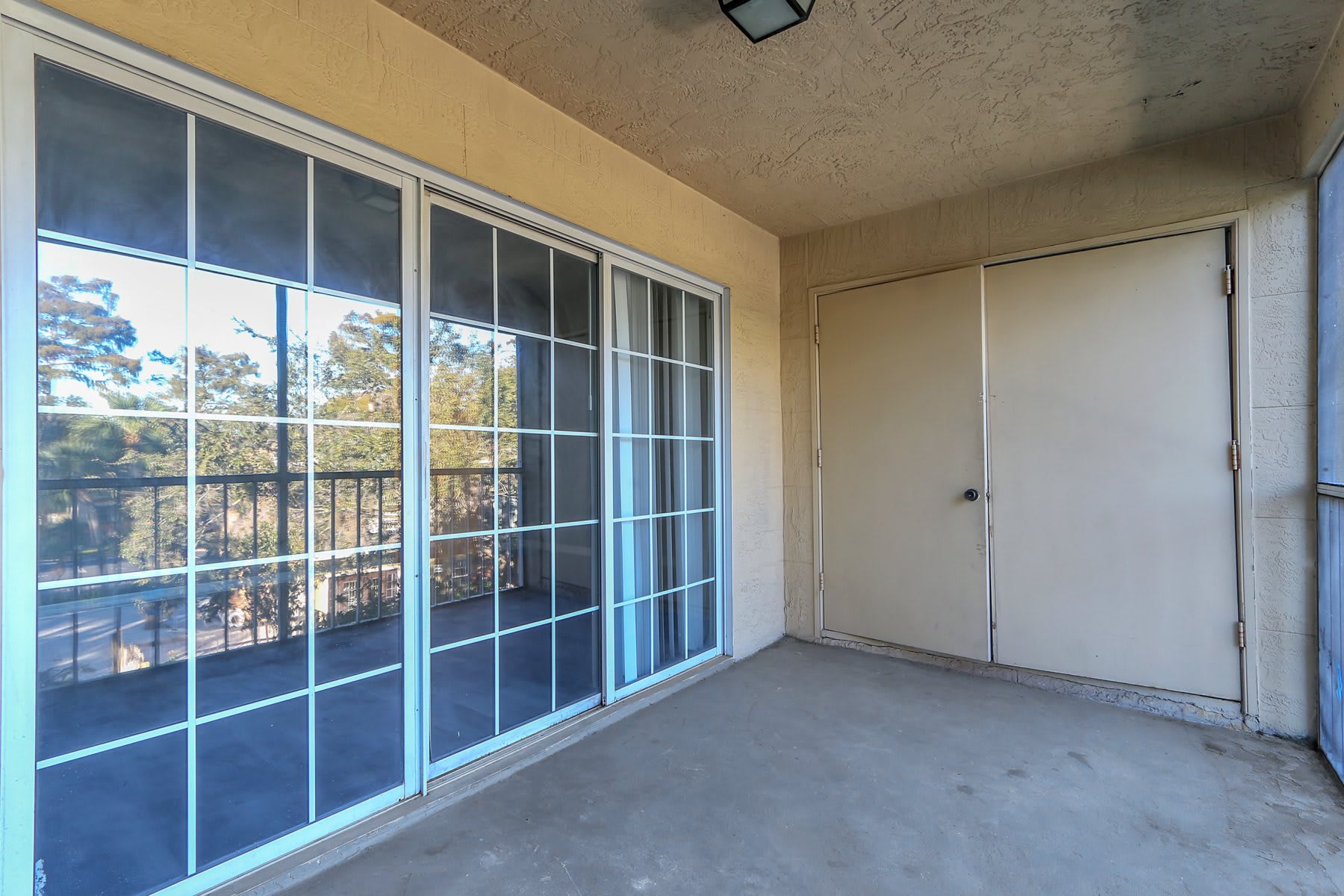 4017 Versailles Dr Unit 4017F – photo 5