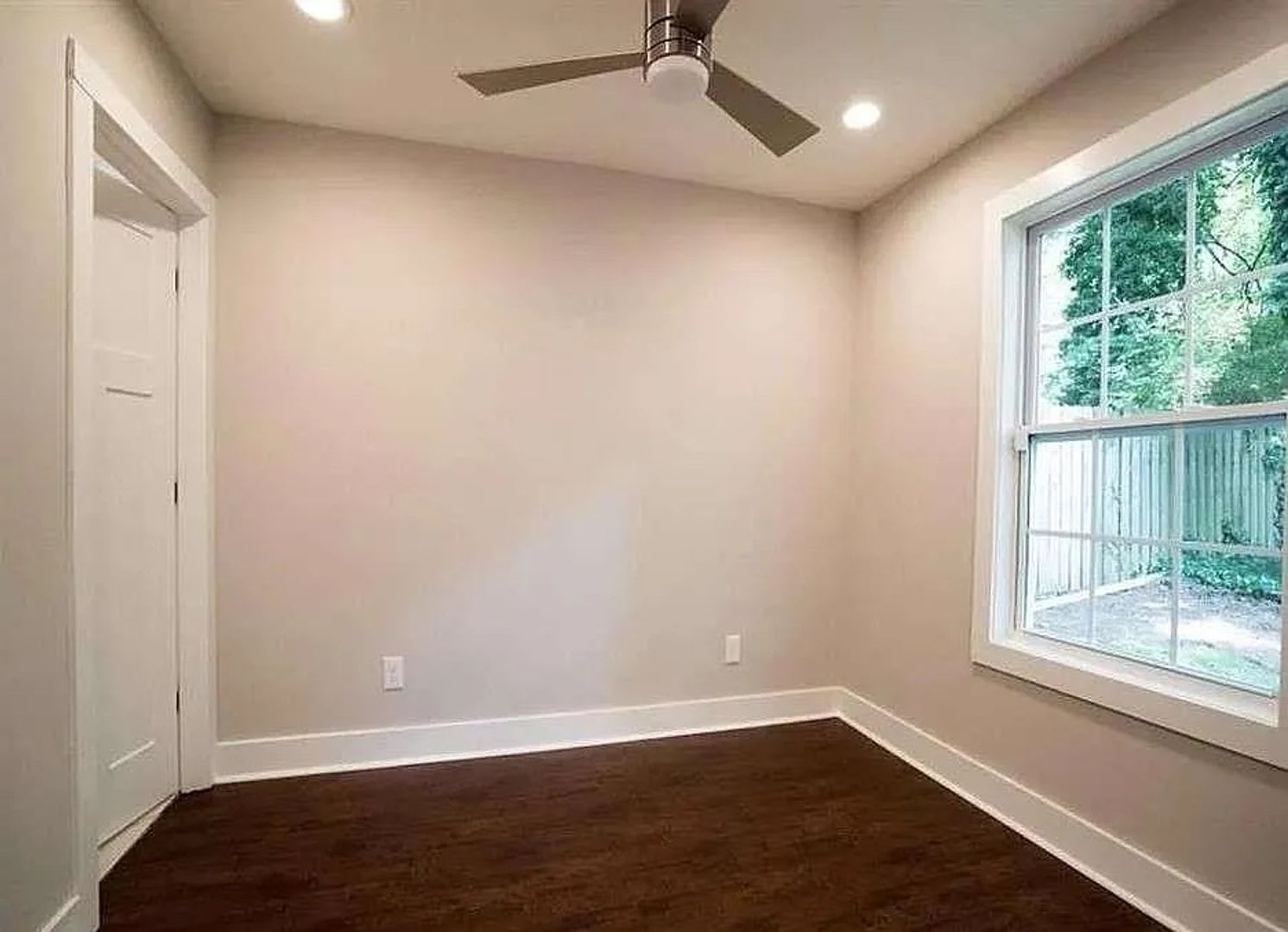 Room in 4 Bedroom Home in Atlanta – photo 2