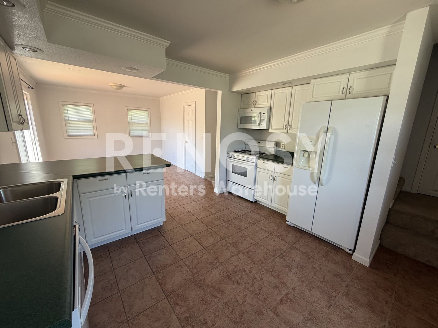 Availablae July 1st 4 Bedroom 2 Bath Single Family Home in Rochester – photo 4