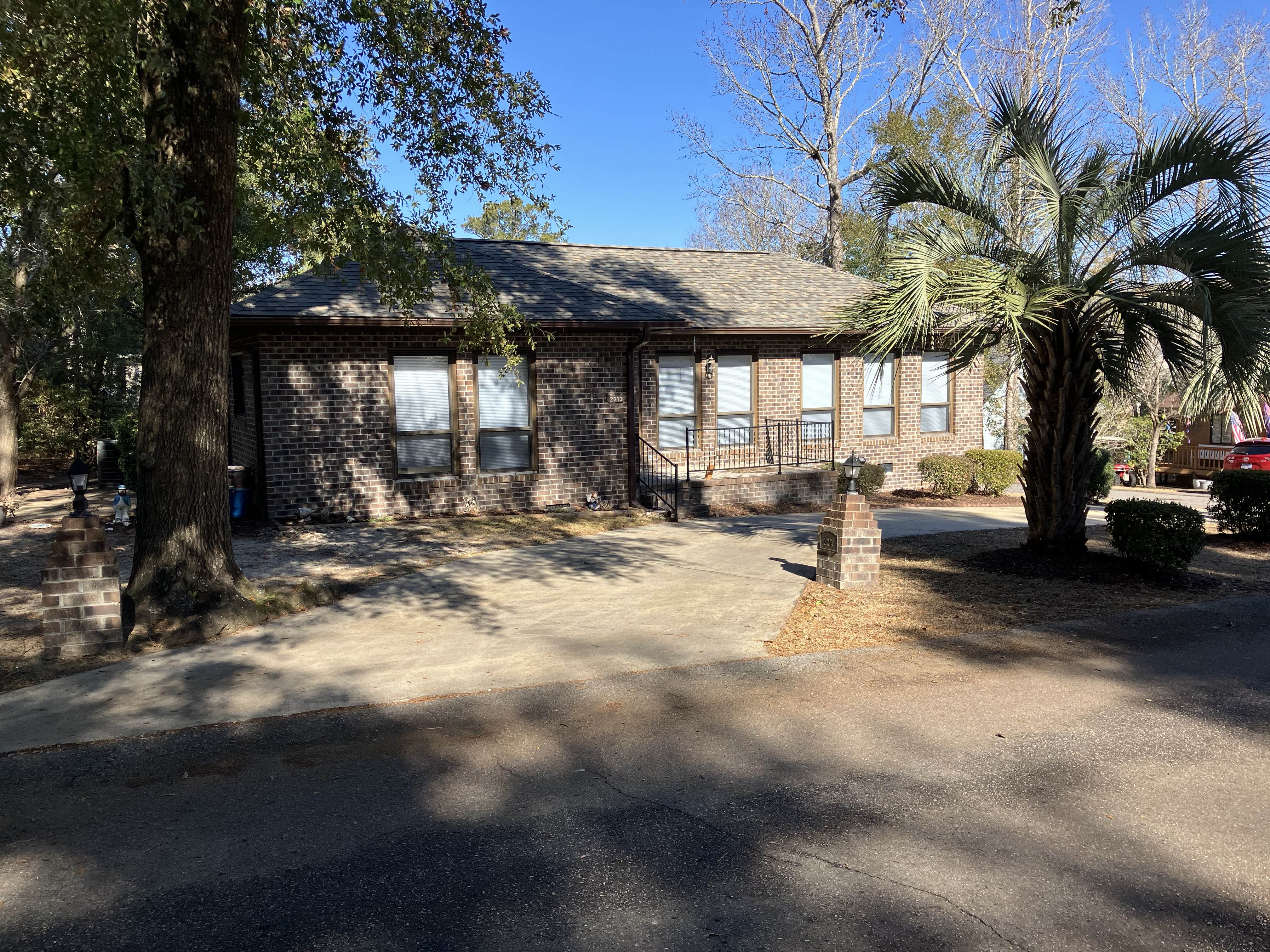 2213 Jefferson Circle – photo 4
